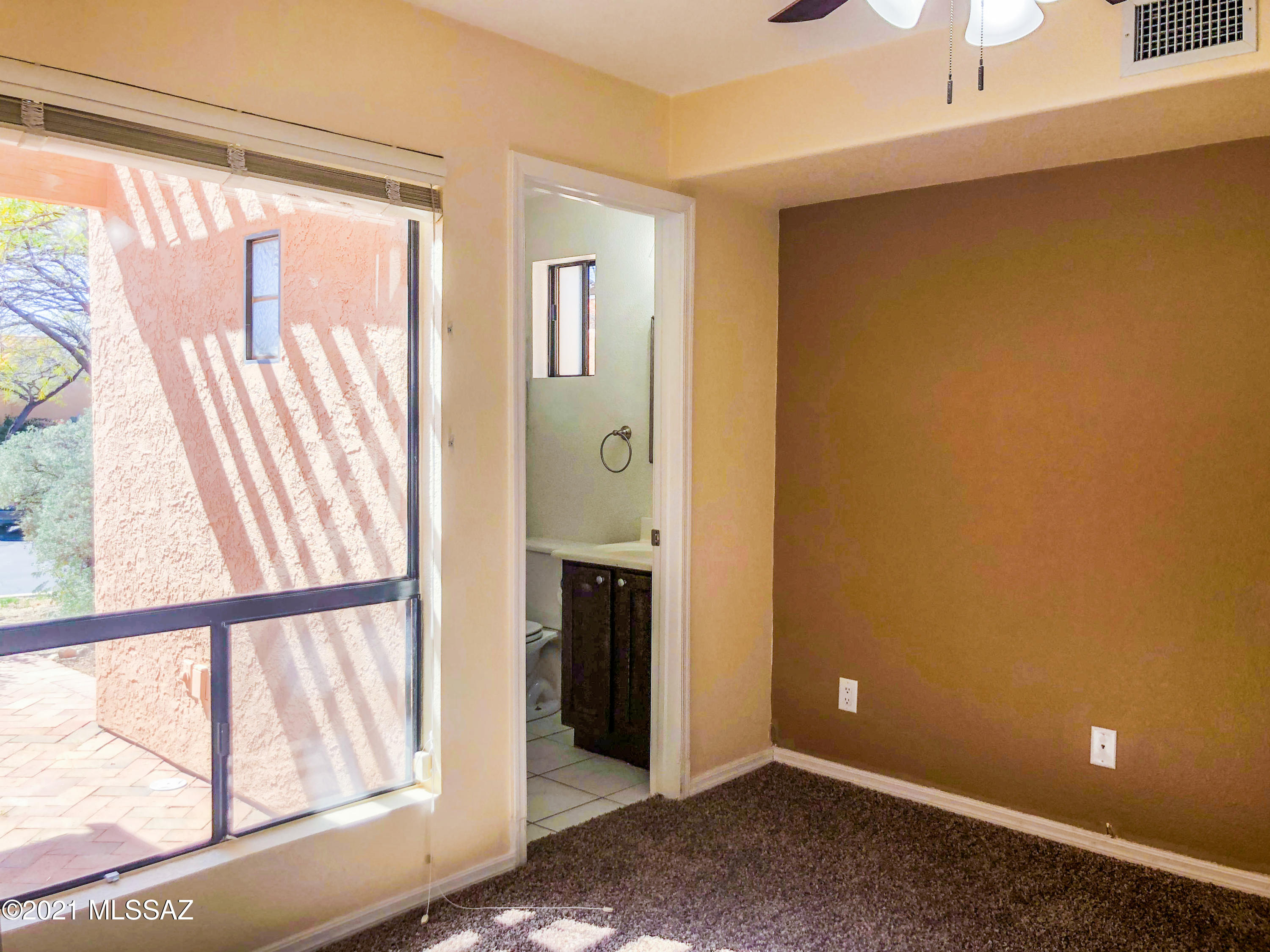 The Villas At Rancho Sin Vacas (1-72) - Residential Lease