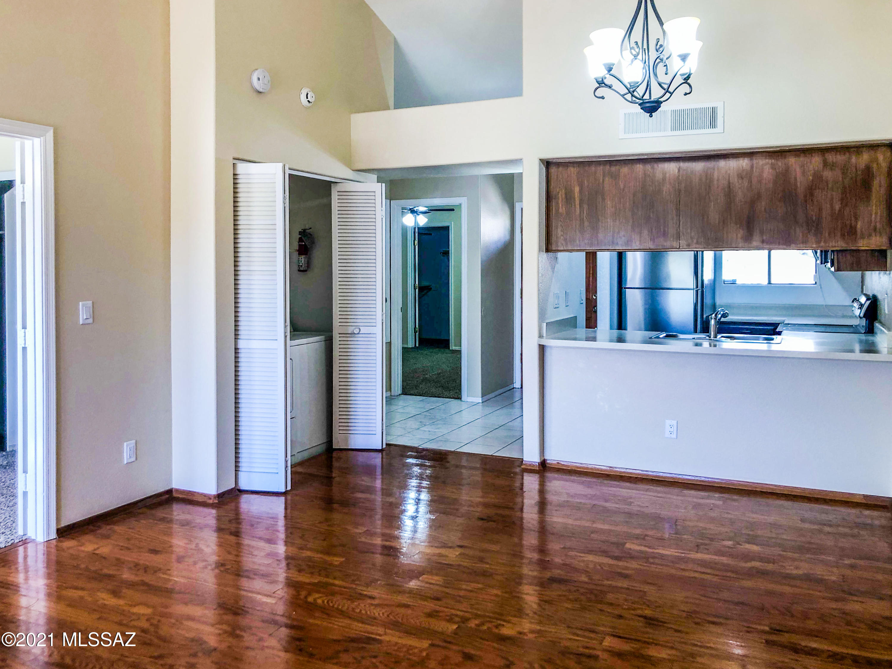 The Villas At Rancho Sin Vacas (1-72) - Residential Lease