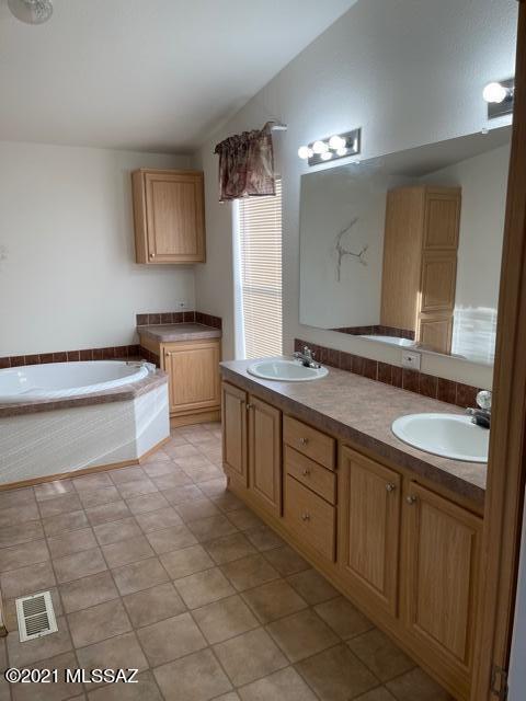 Unsubdivided - Residential Lease