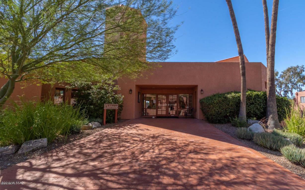 Ventana Vista Condominiums - Residential