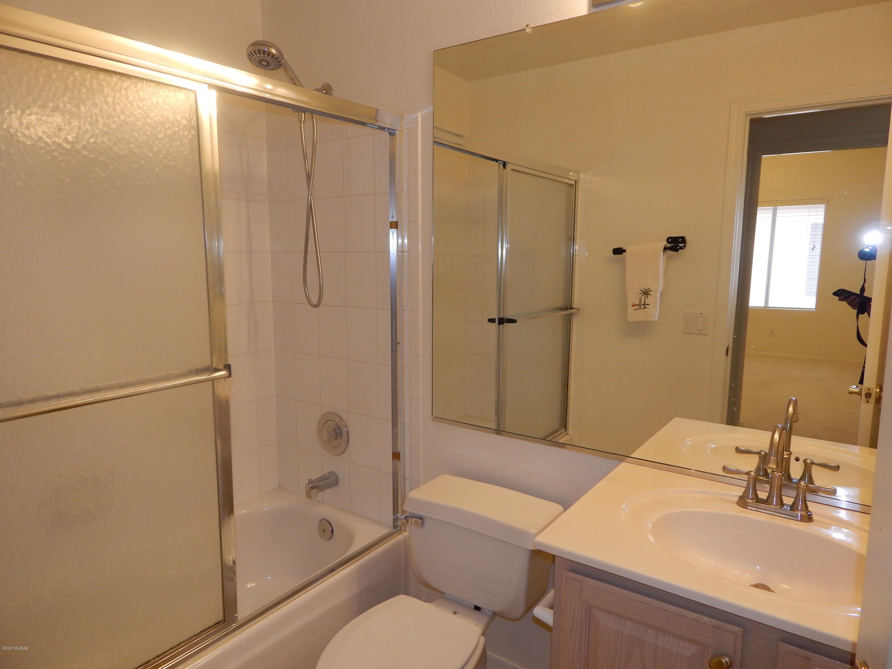 Encanto Canyon II (1-67) - Residential Lease