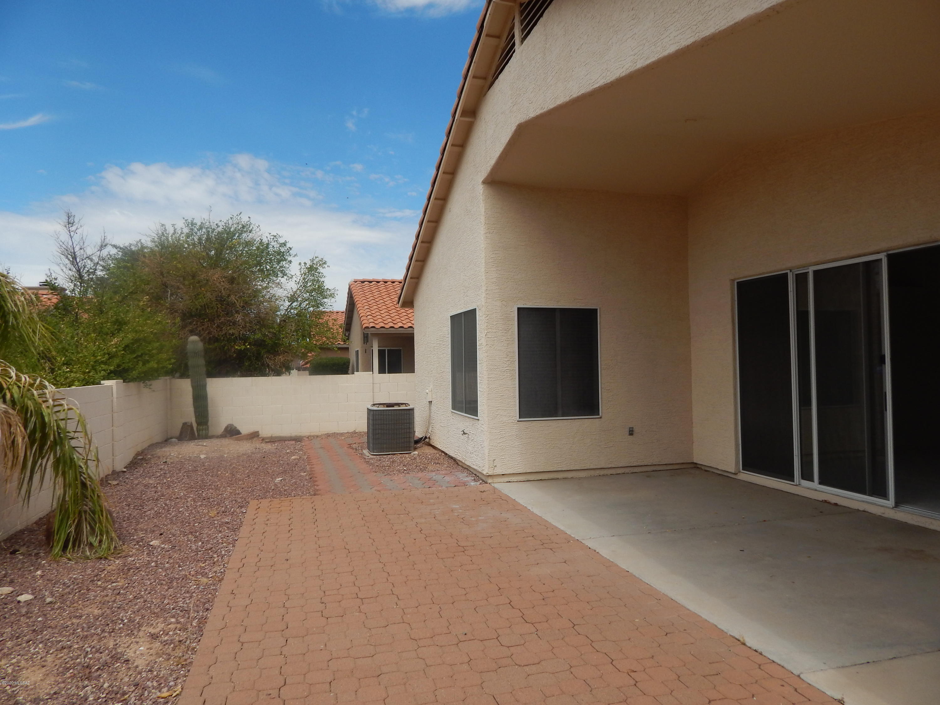 Encanto Canyon II (1-67) - Residential Lease