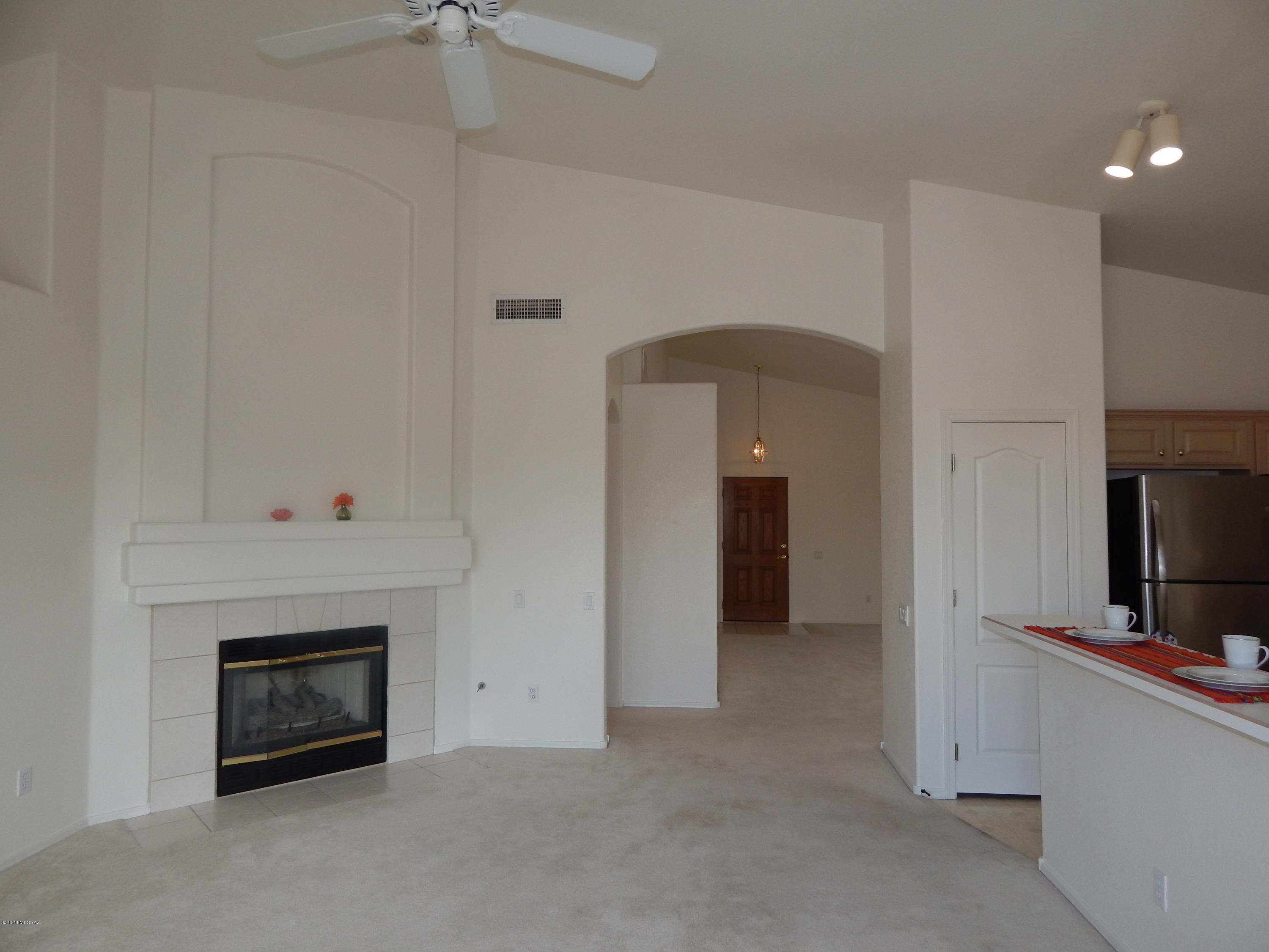 Encanto Canyon II (1-67) - Residential Lease