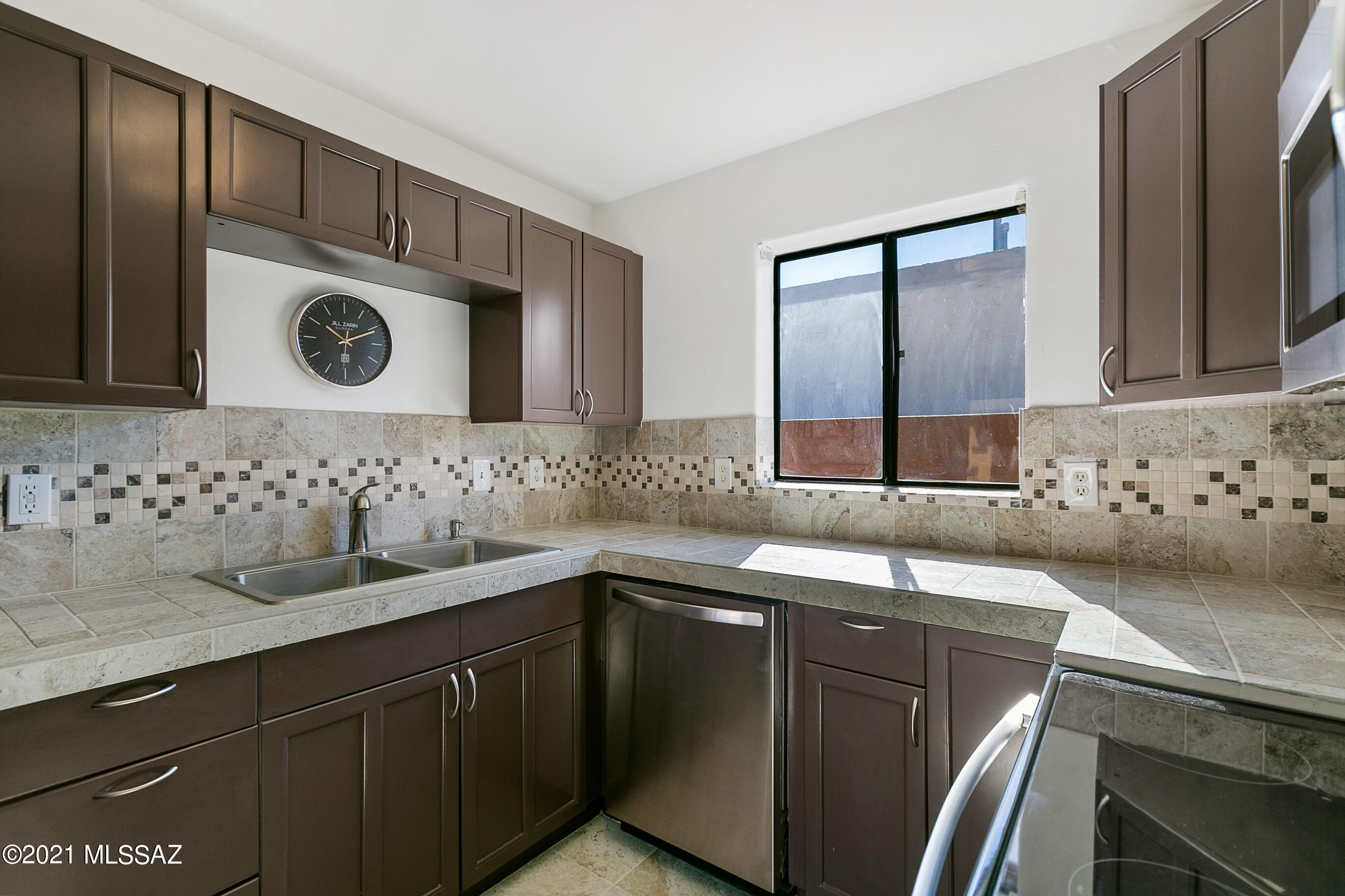 Columbus Blvd Condos (1-22) - Residential