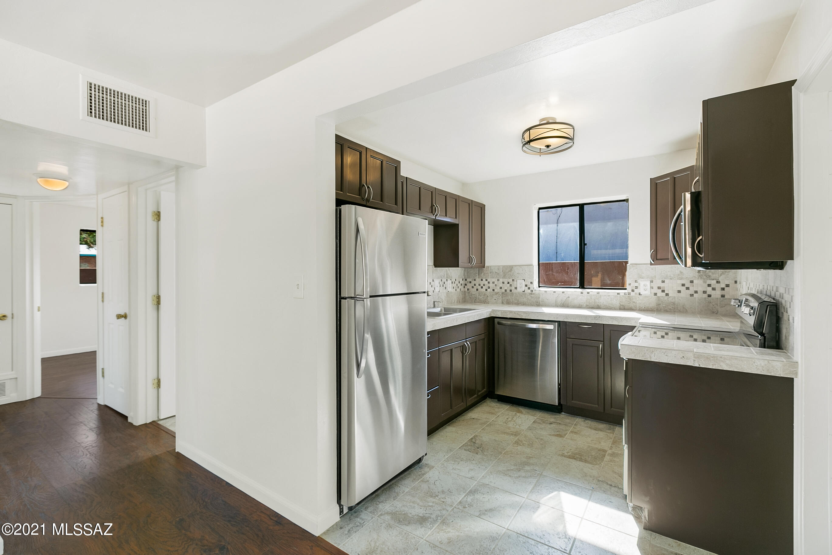 Columbus Blvd Condos (1-22) - Residential