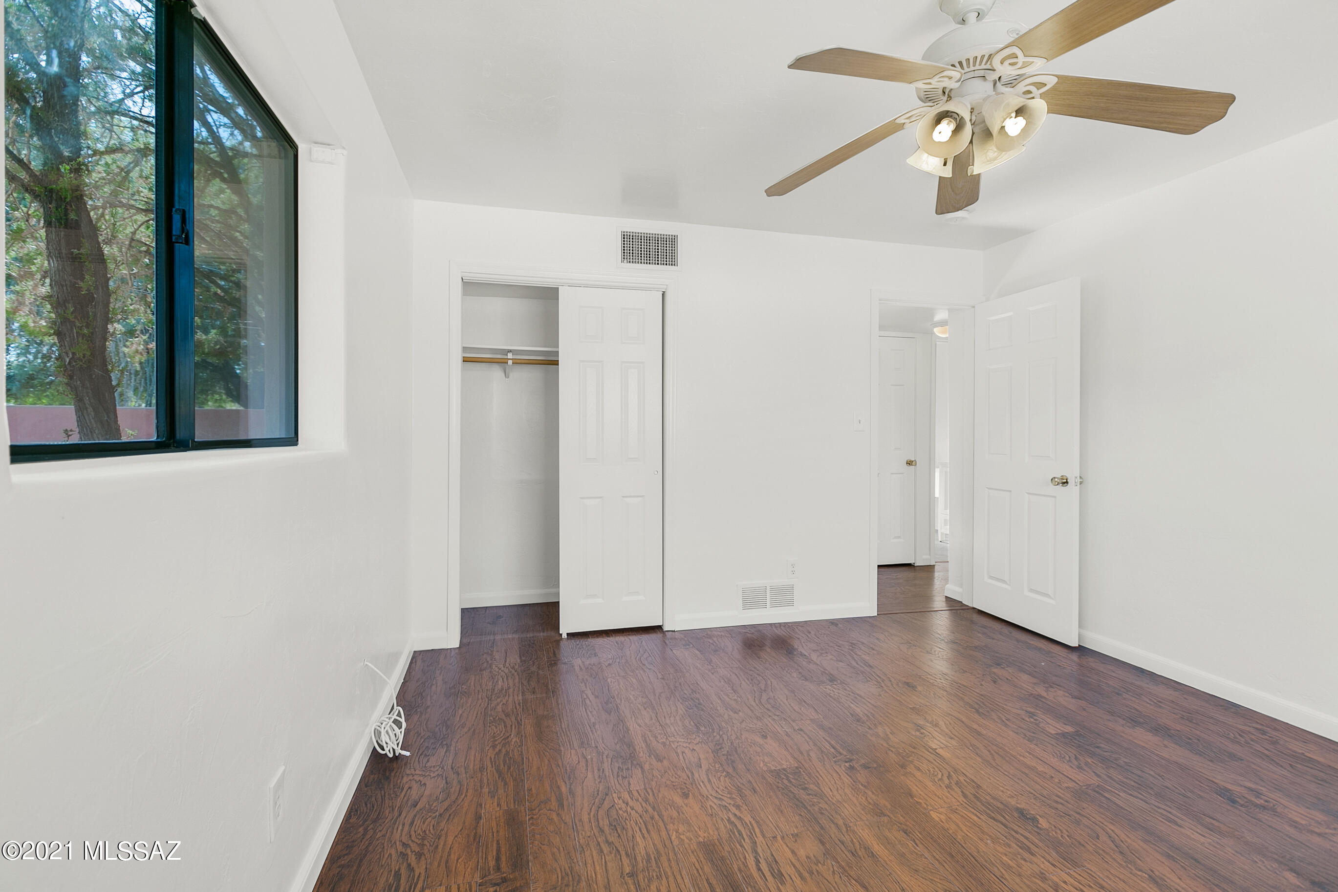 Columbus Blvd Condos (1-22) - Residential
