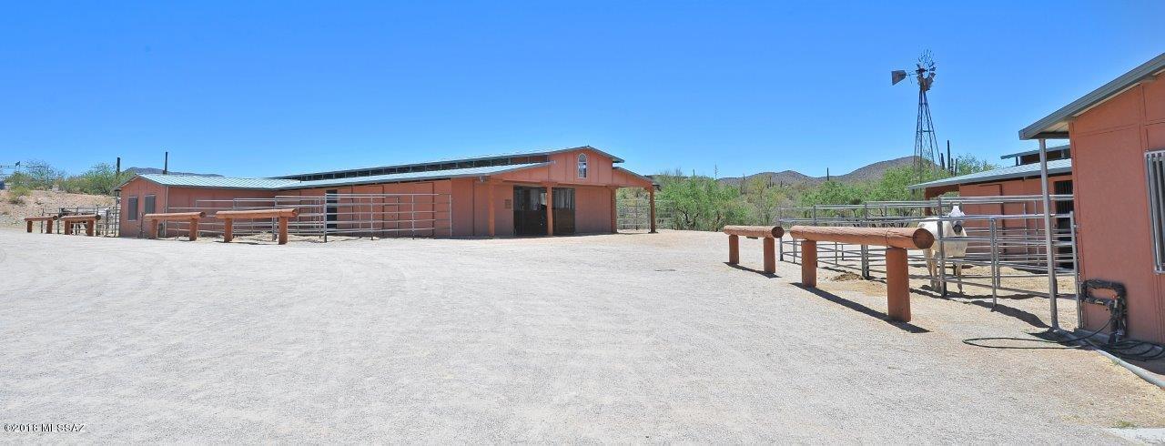 Coyote Creek (1-395) - Residential