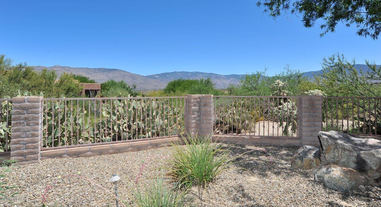 Coyote Creek (1-395) - Residential