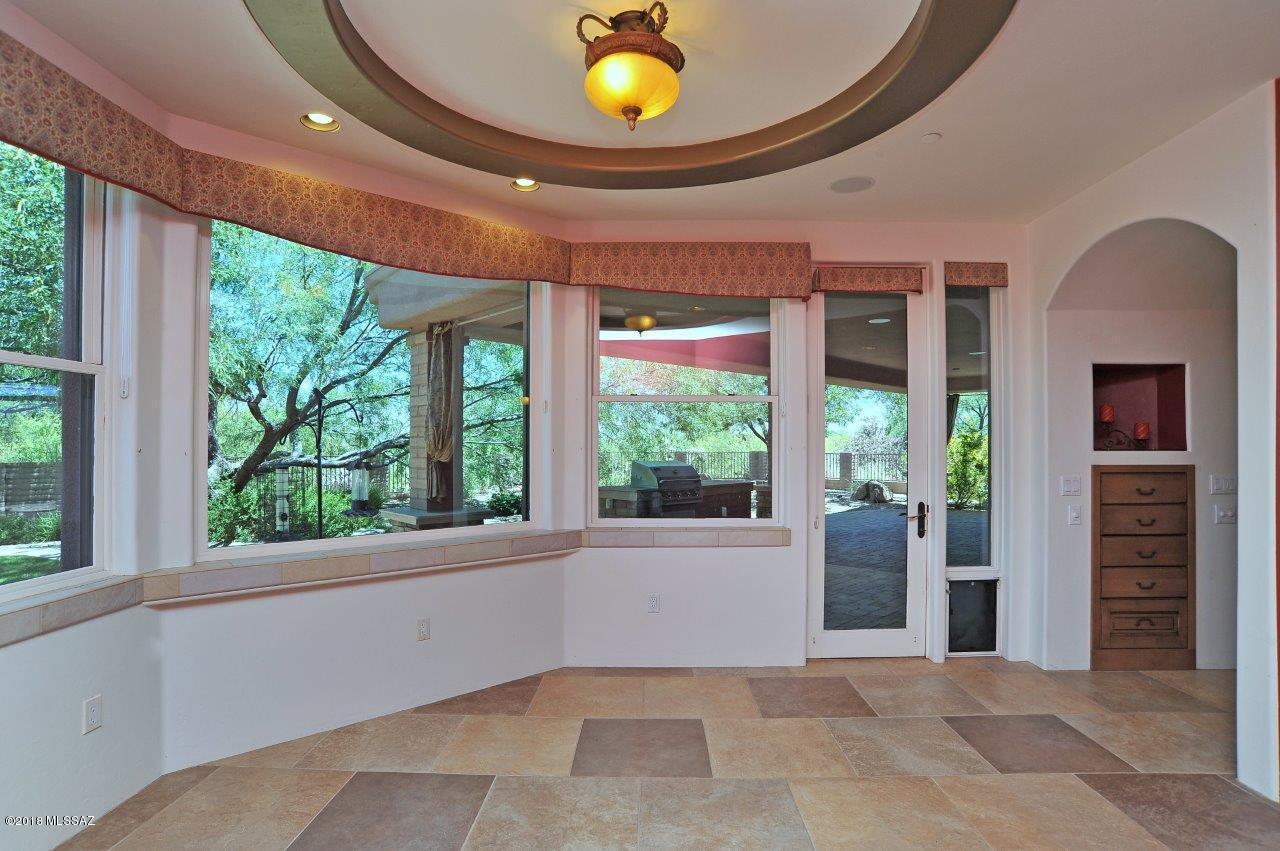 Coyote Creek (1-395) - Residential
