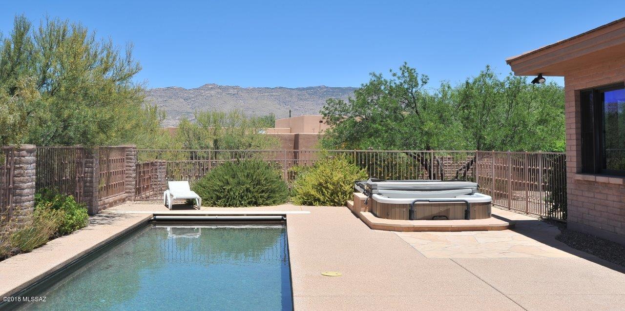 Coyote Creek (1-395) - Residential