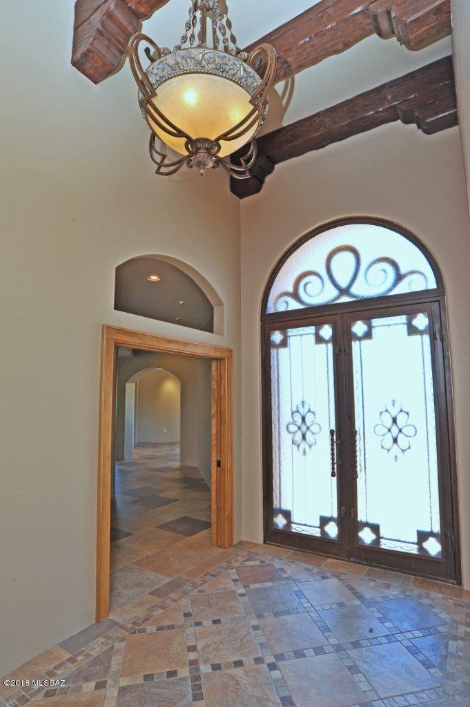 Coyote Creek (1-395) - Residential