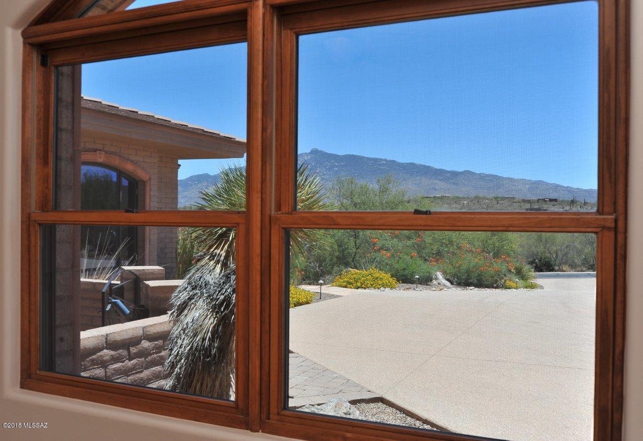 Coyote Creek (1-395) - Residential