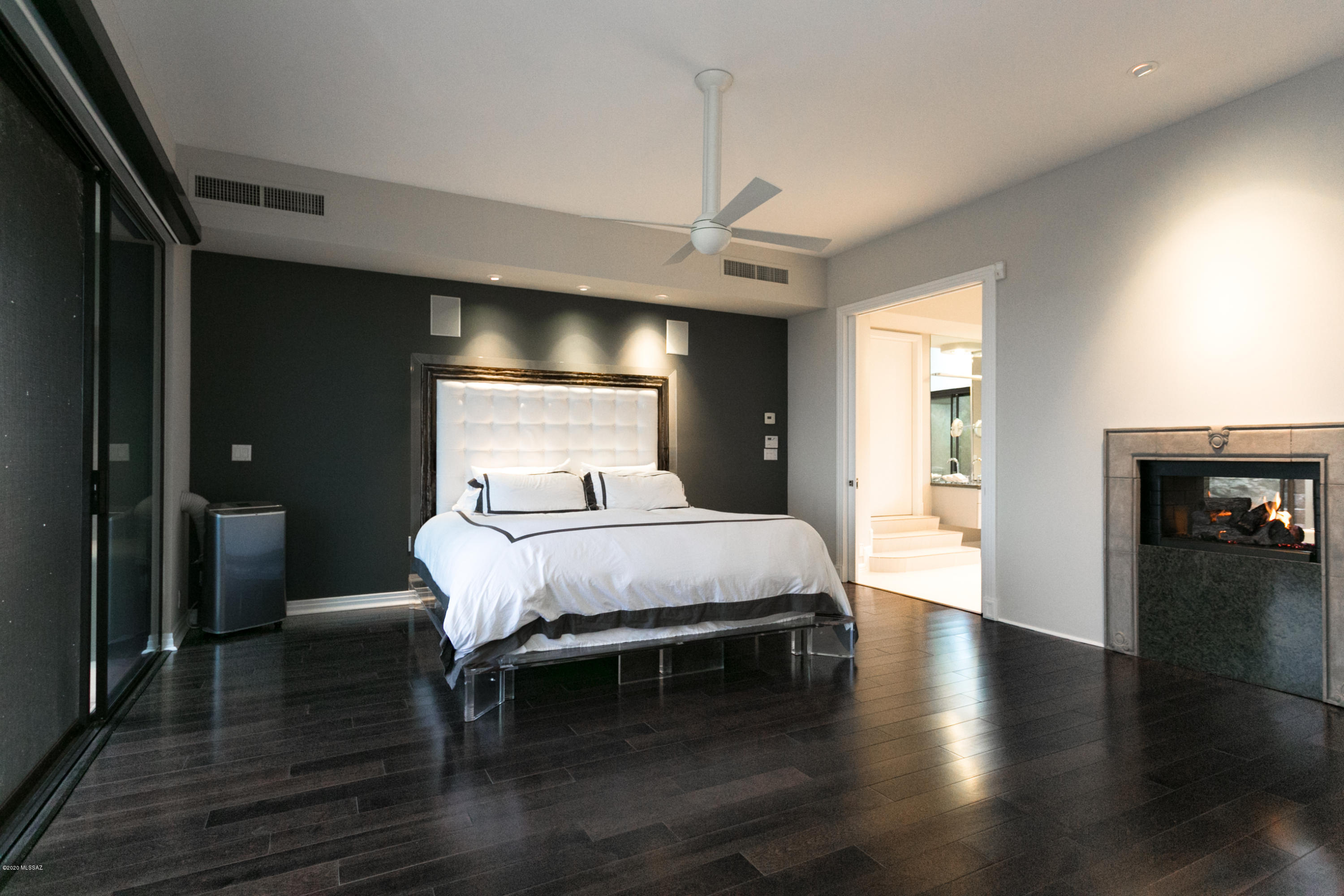Sin Vacas (1-127 & 129-235) - Residential