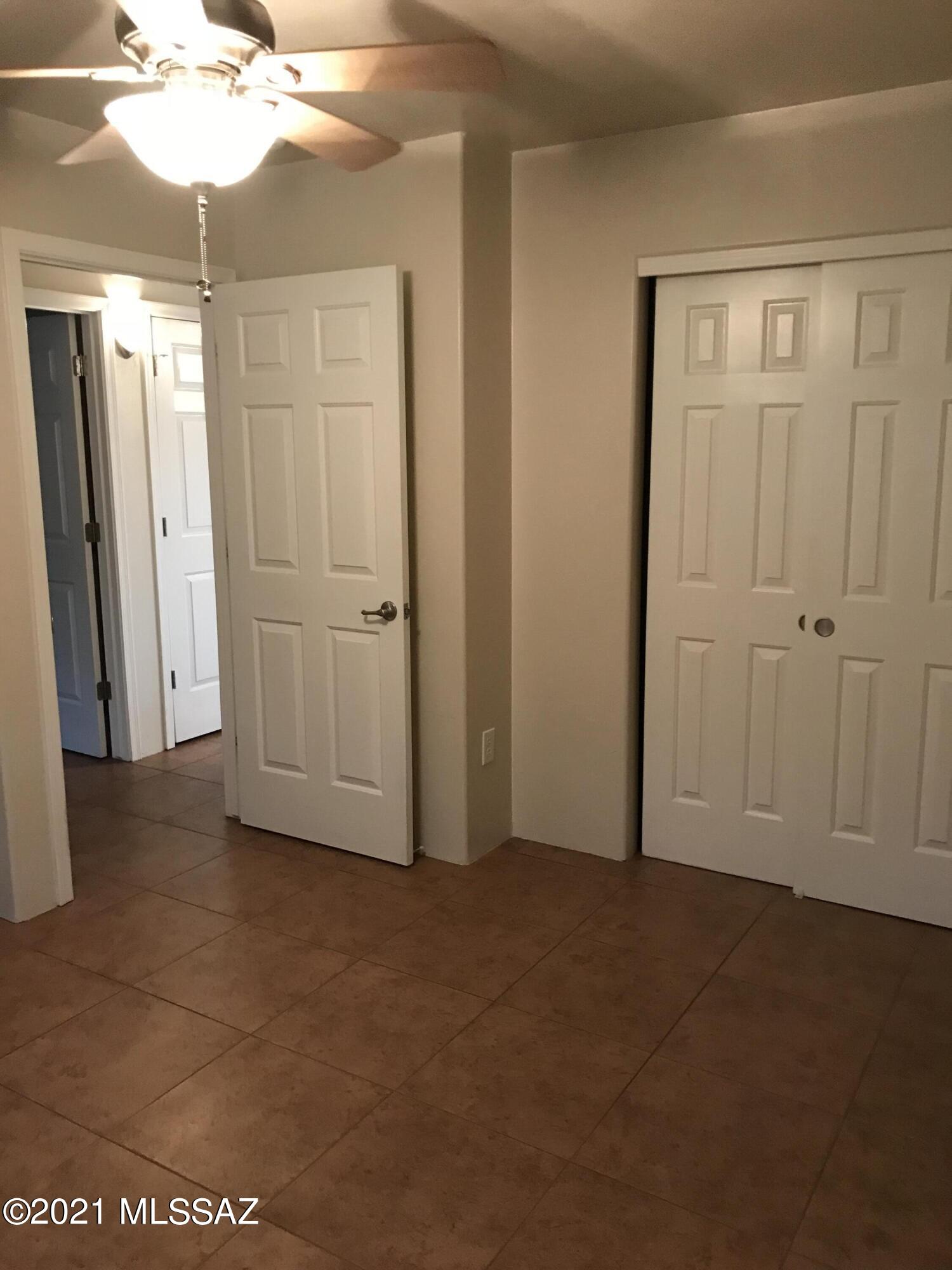 El Pasadena Tract - Residential Lease