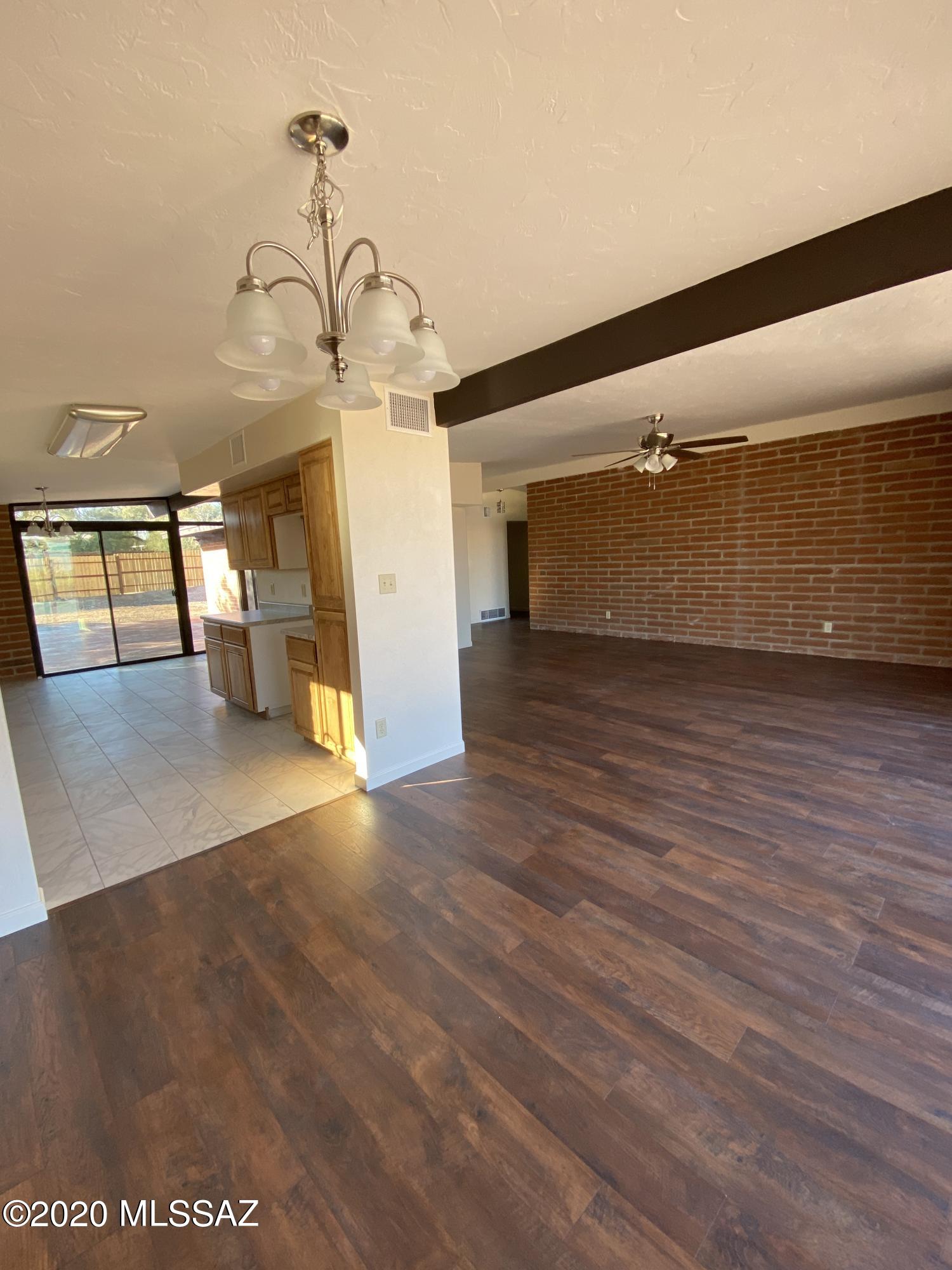Windsor Park (1-55) - Residential