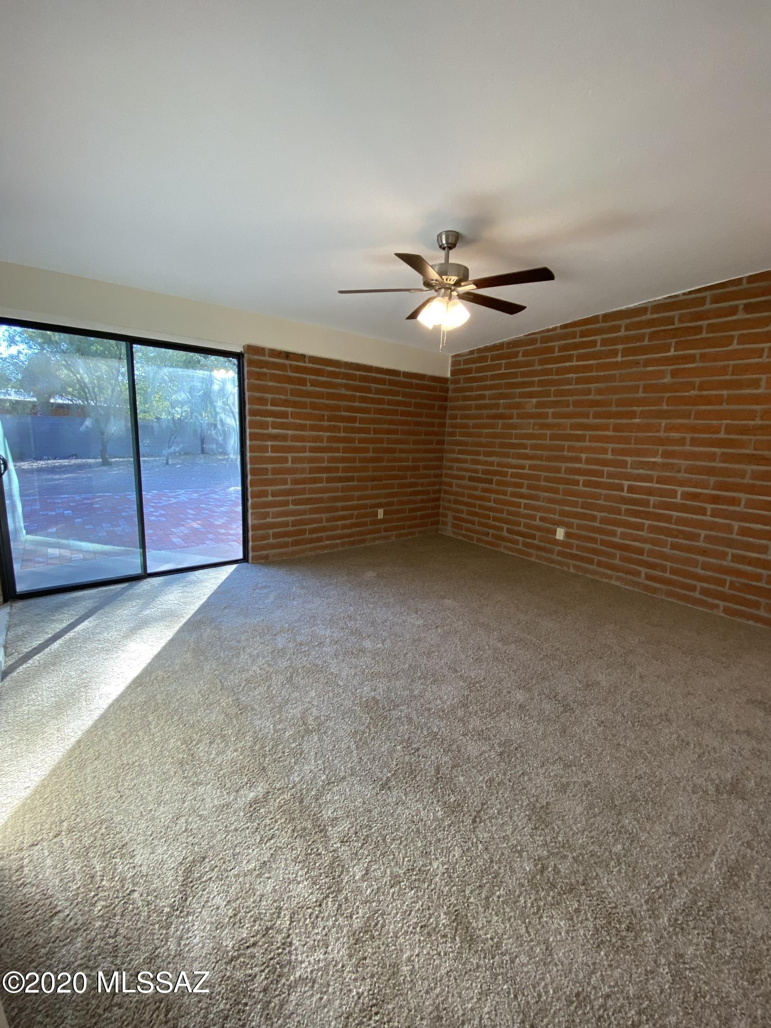 Windsor Park (1-55) - Residential