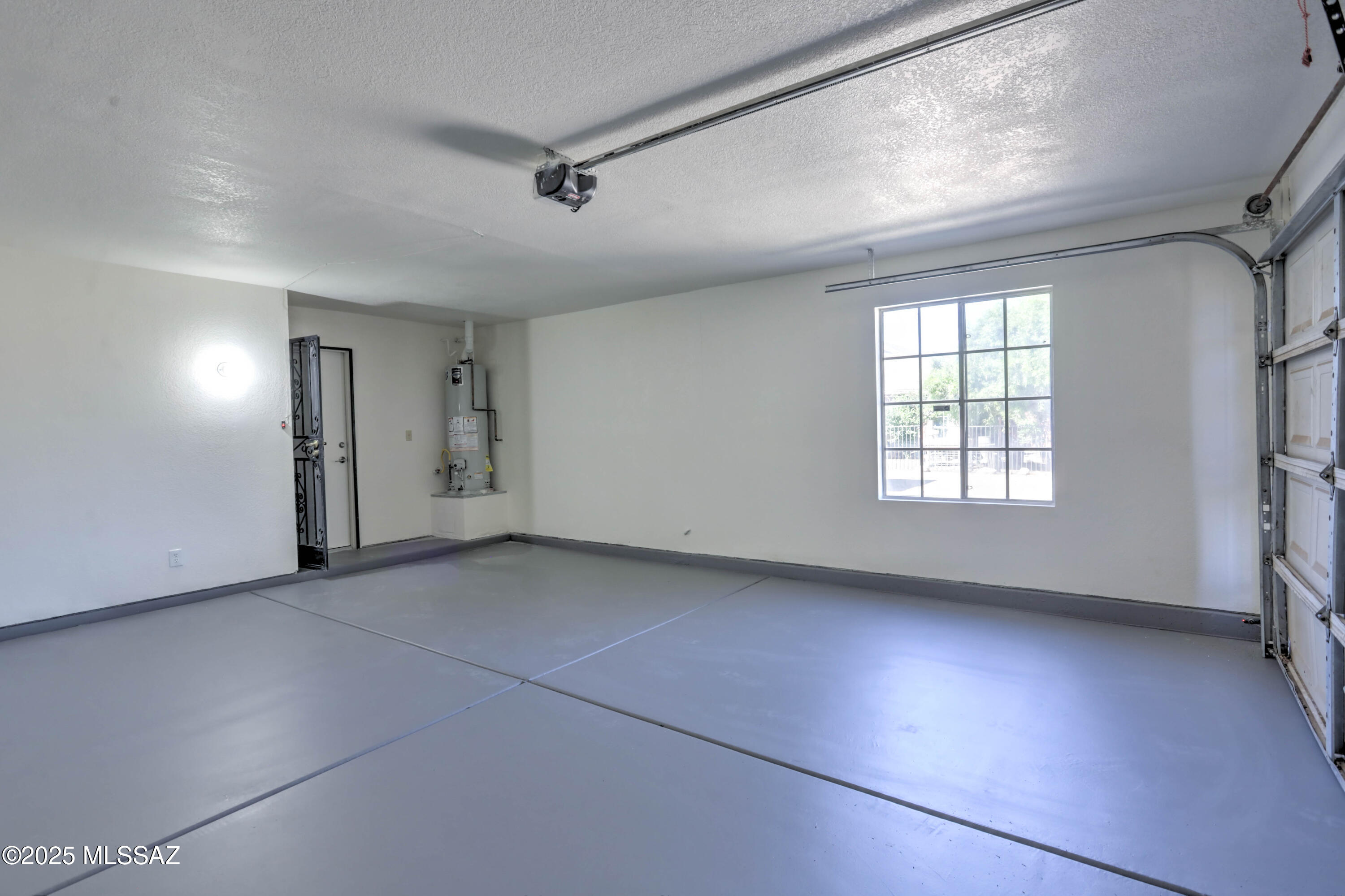 Mission West (1-370) - Residential