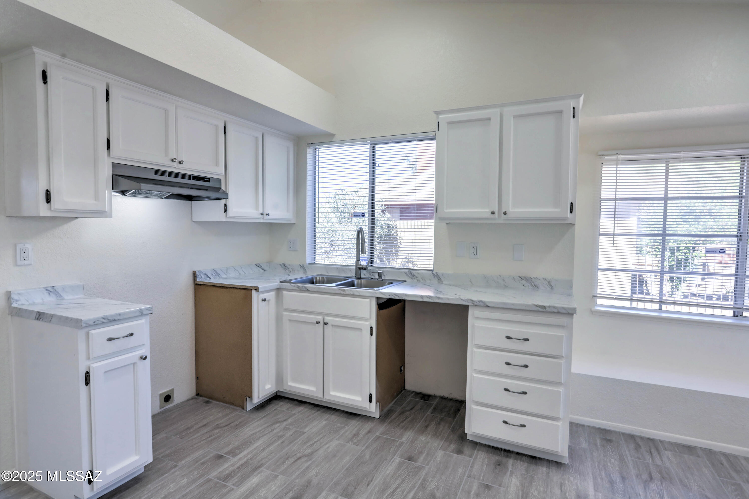 Mission West (1-370) - Residential