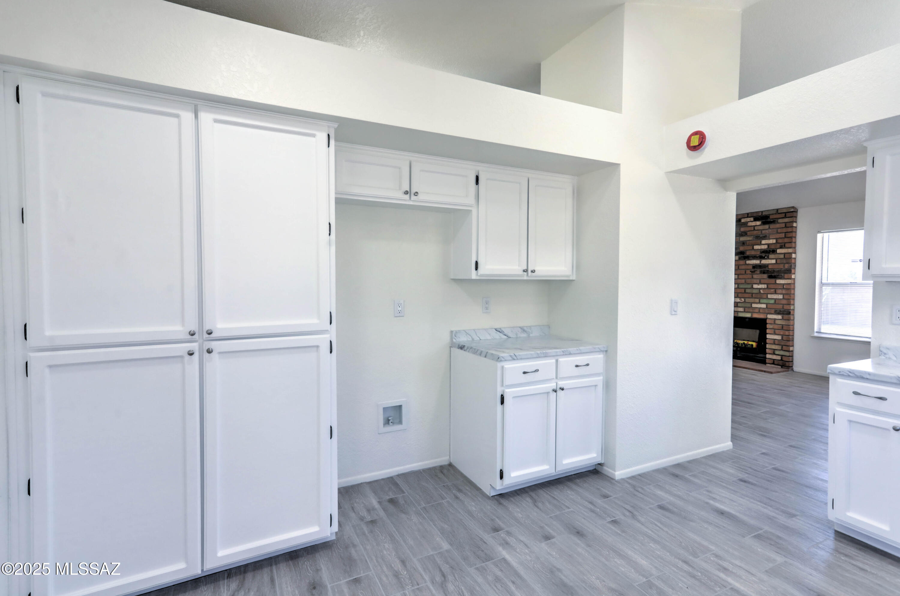 Mission West (1-370) - Residential