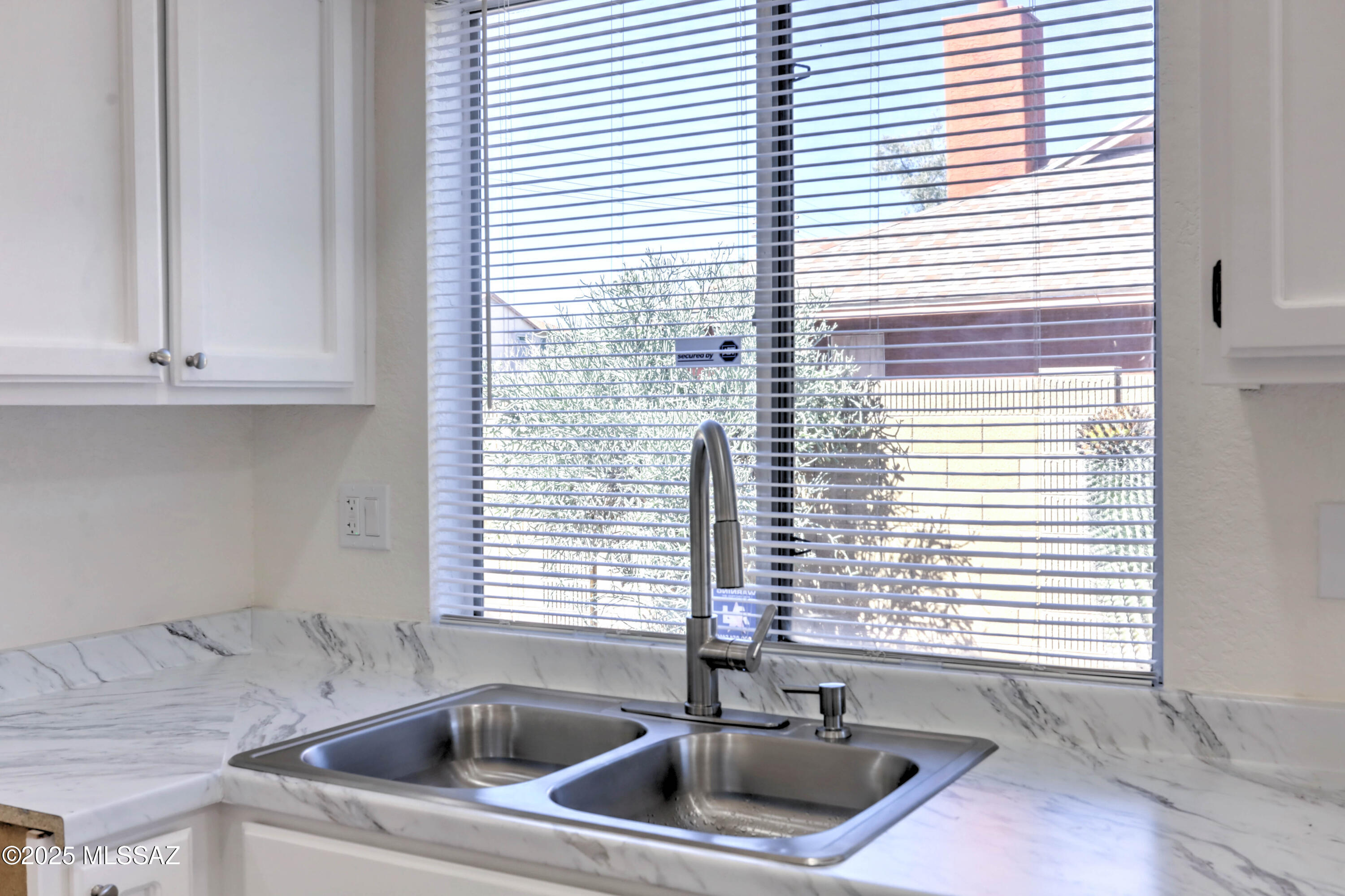 Mission West (1-370) - Residential