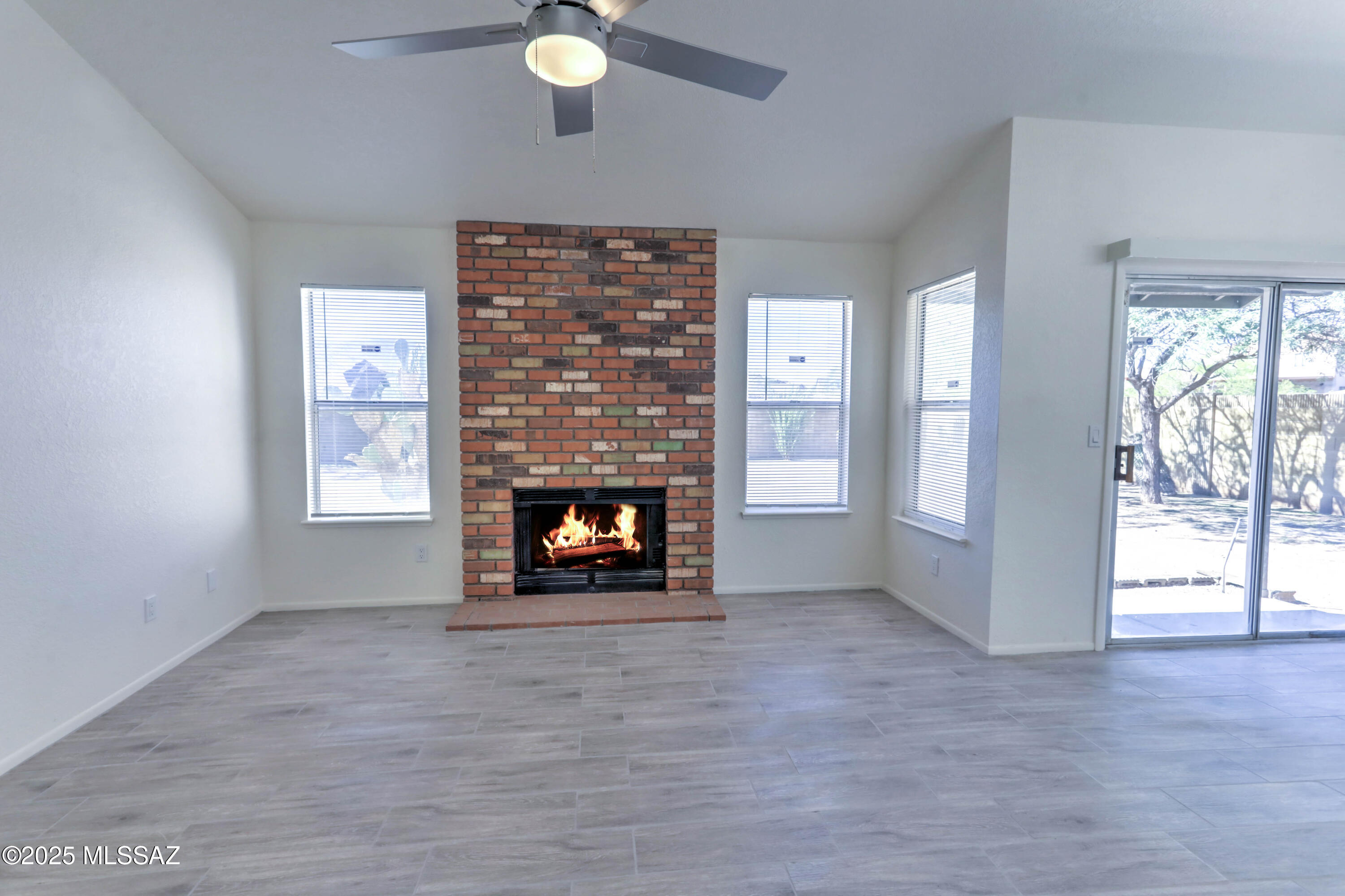 Mission West (1-370) - Residential