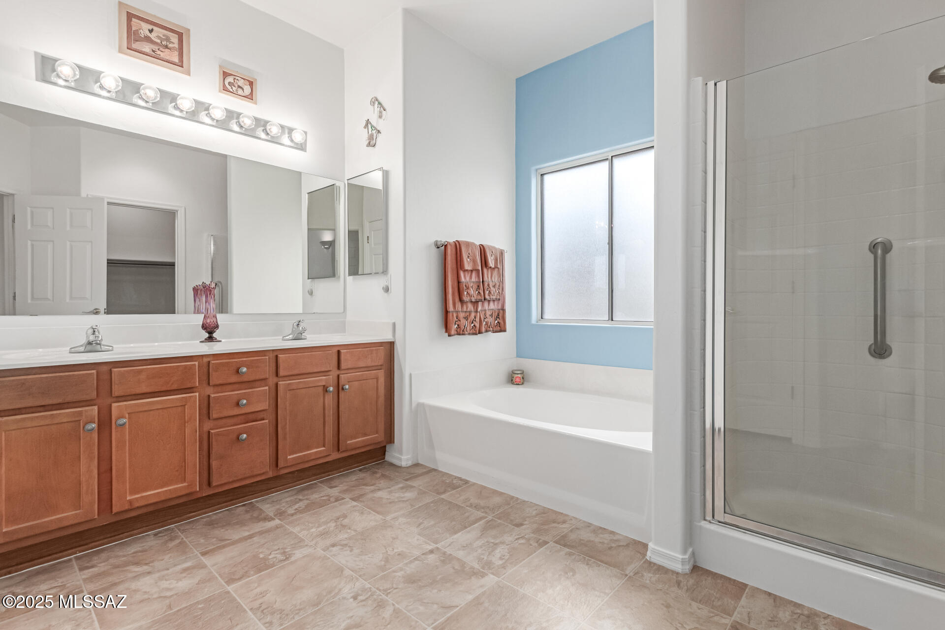 Colonia De Los Alamos - Desert Creek - Residential