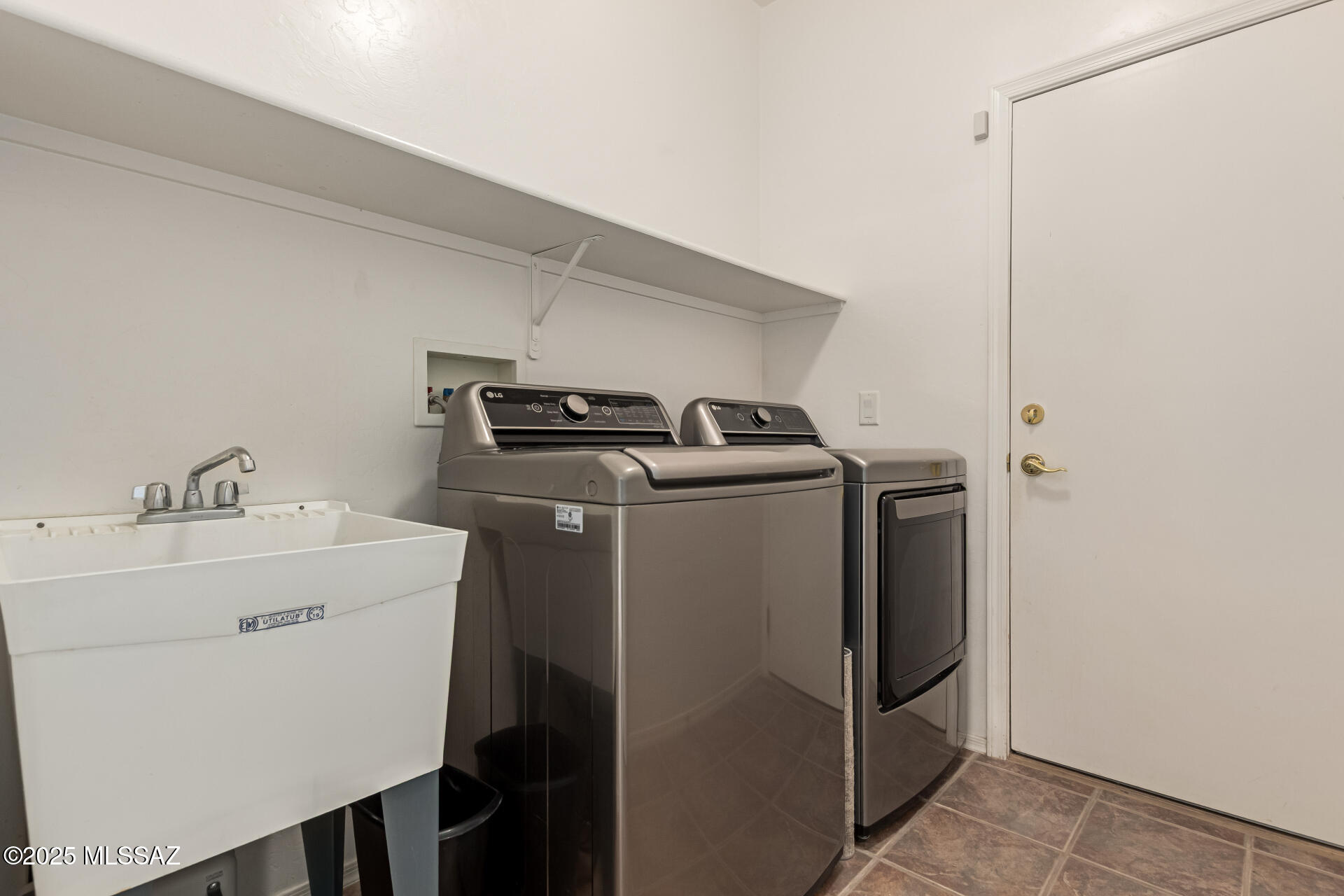 Colonia De Los Alamos - Desert Creek - Residential