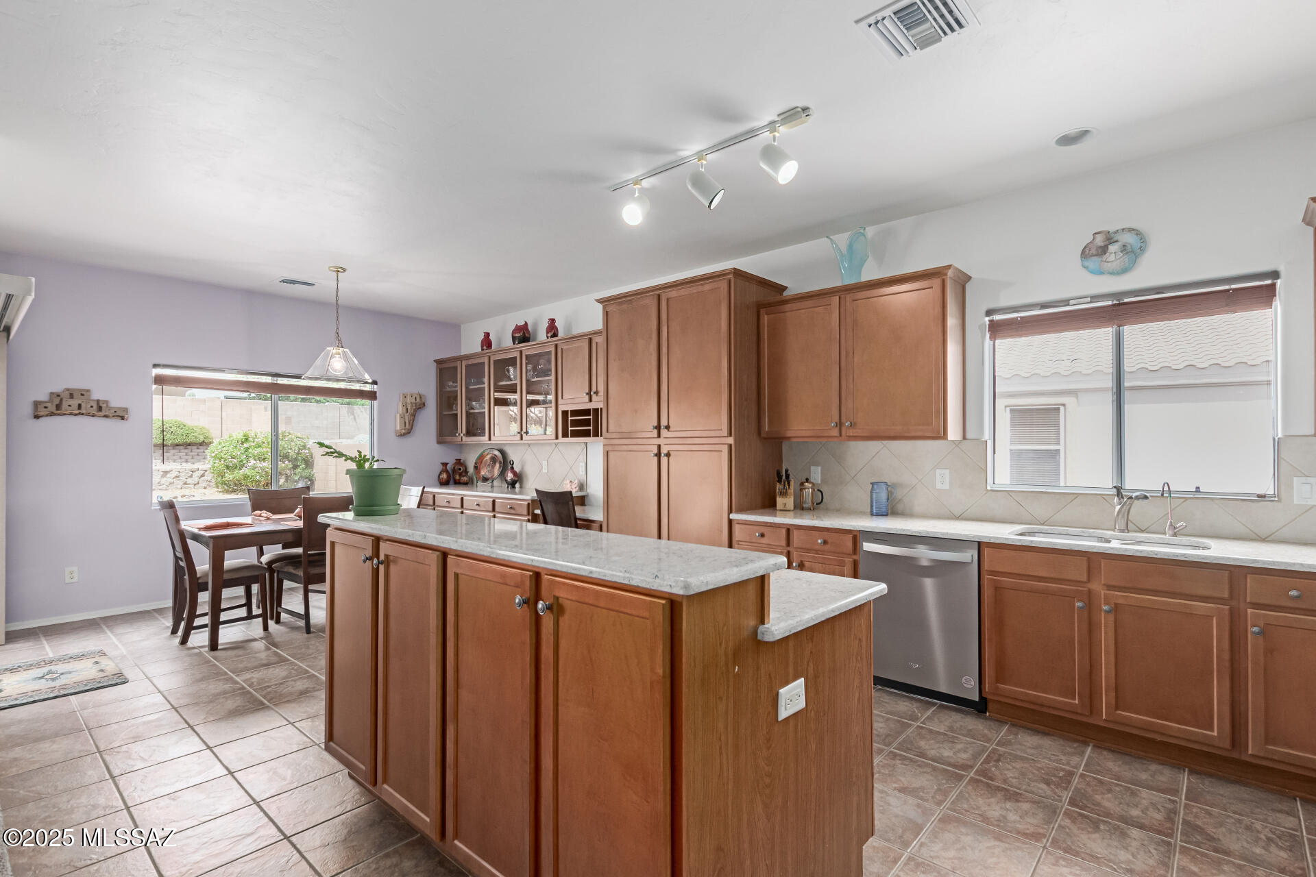 Colonia De Los Alamos - Desert Creek - Residential