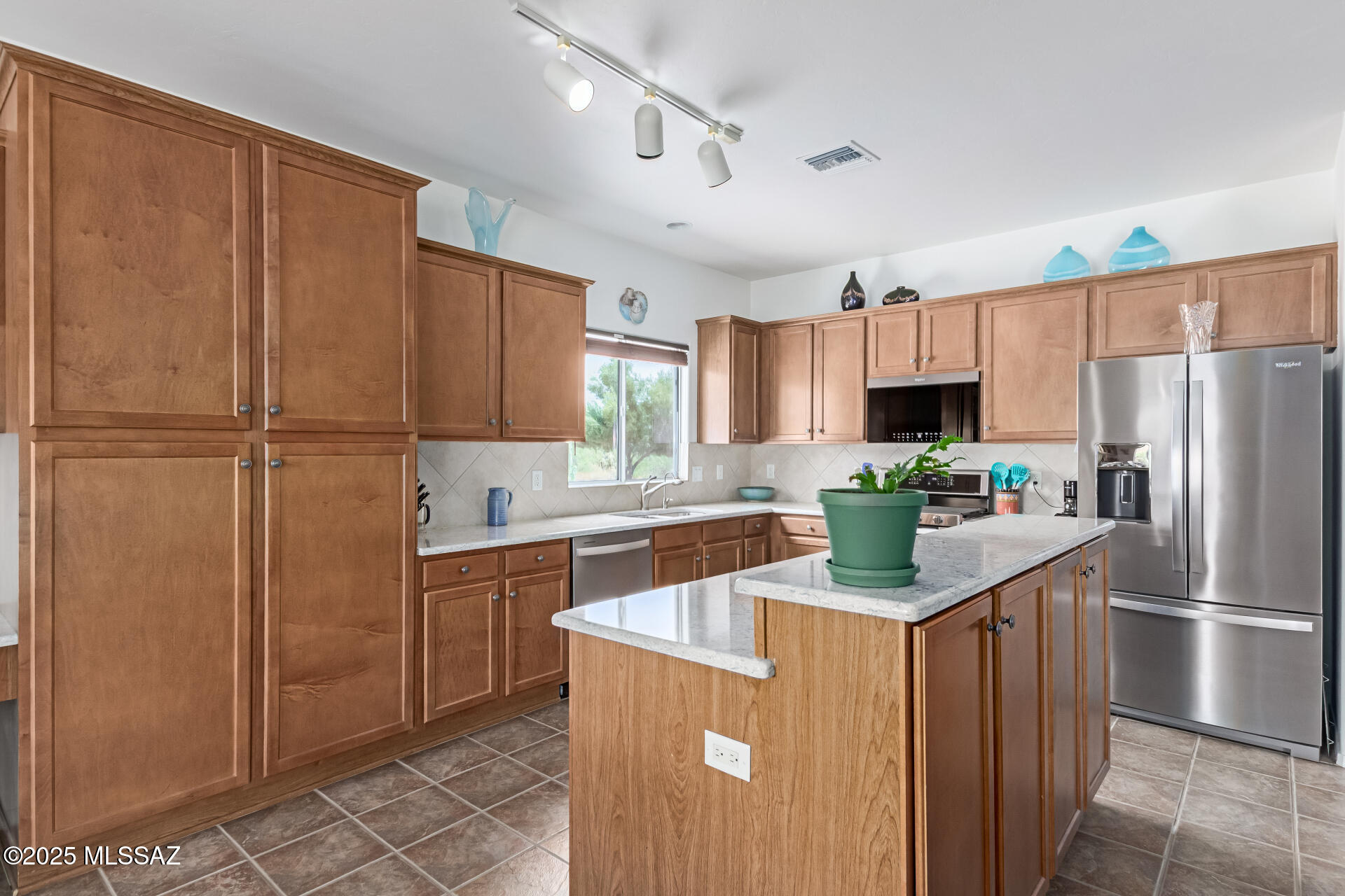Colonia De Los Alamos - Desert Creek - Residential