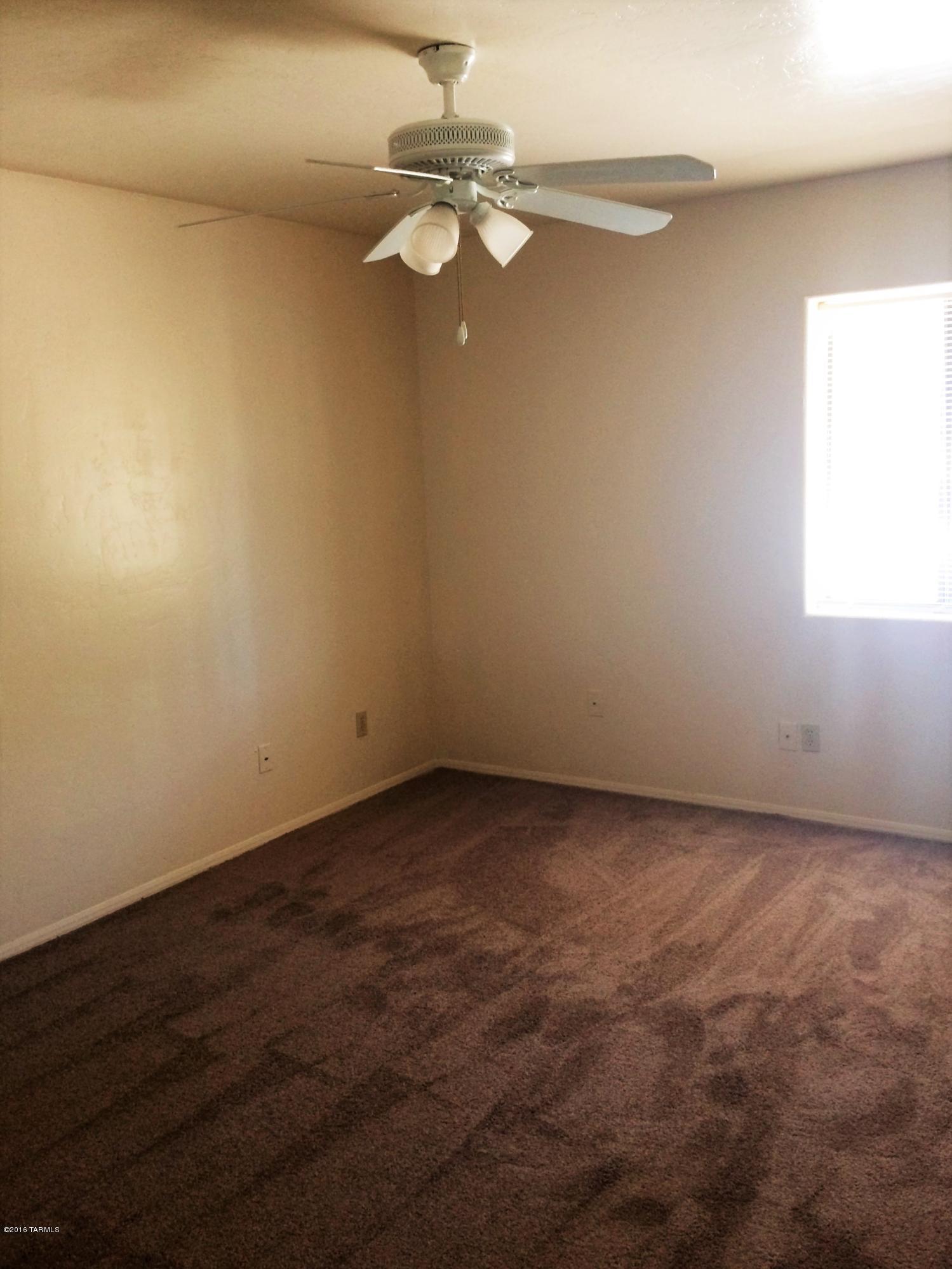 Oracle Townsite - Residential Income