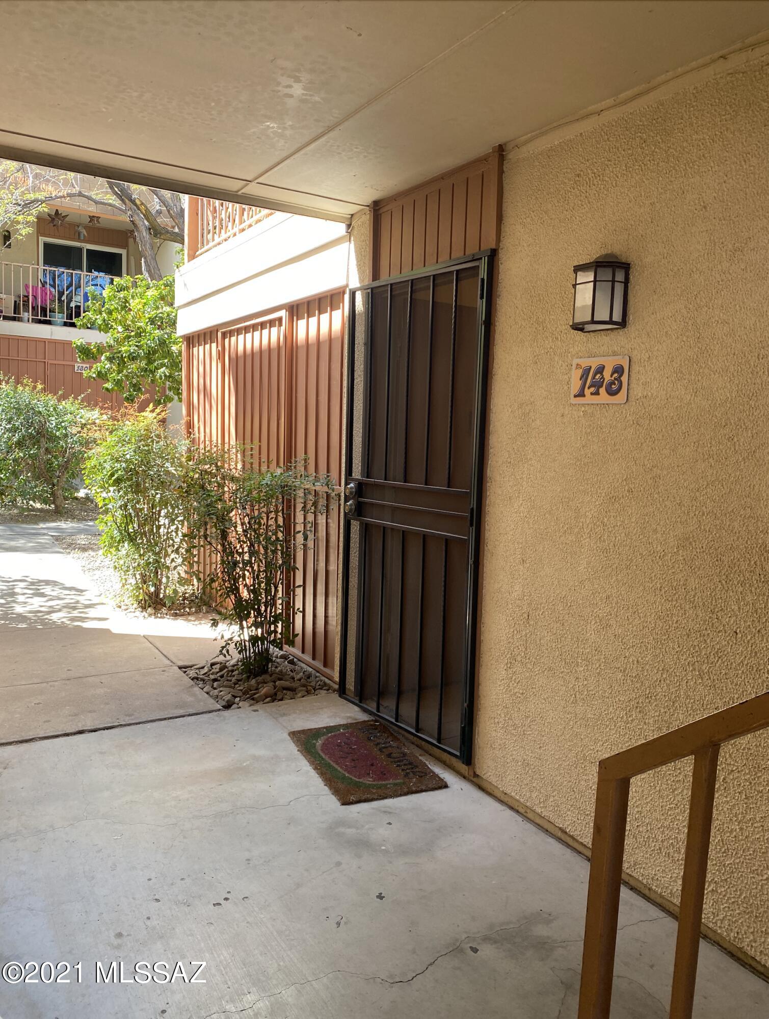 Las Colinas Condominiums - Residential