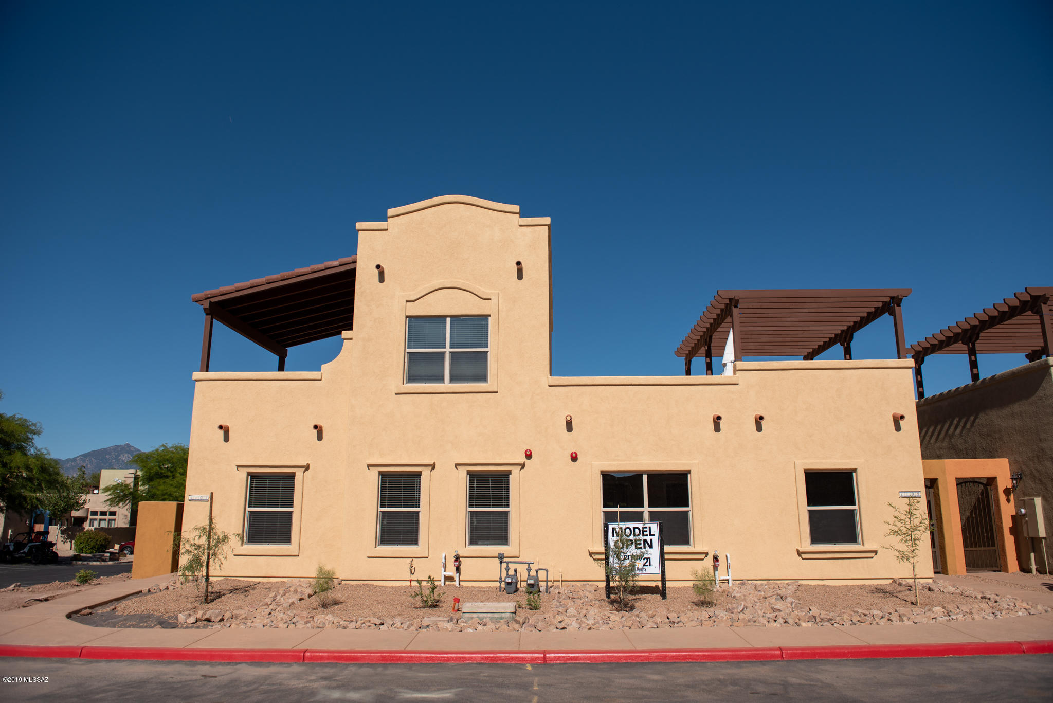 Barrio Embarcadero - Residential Lease