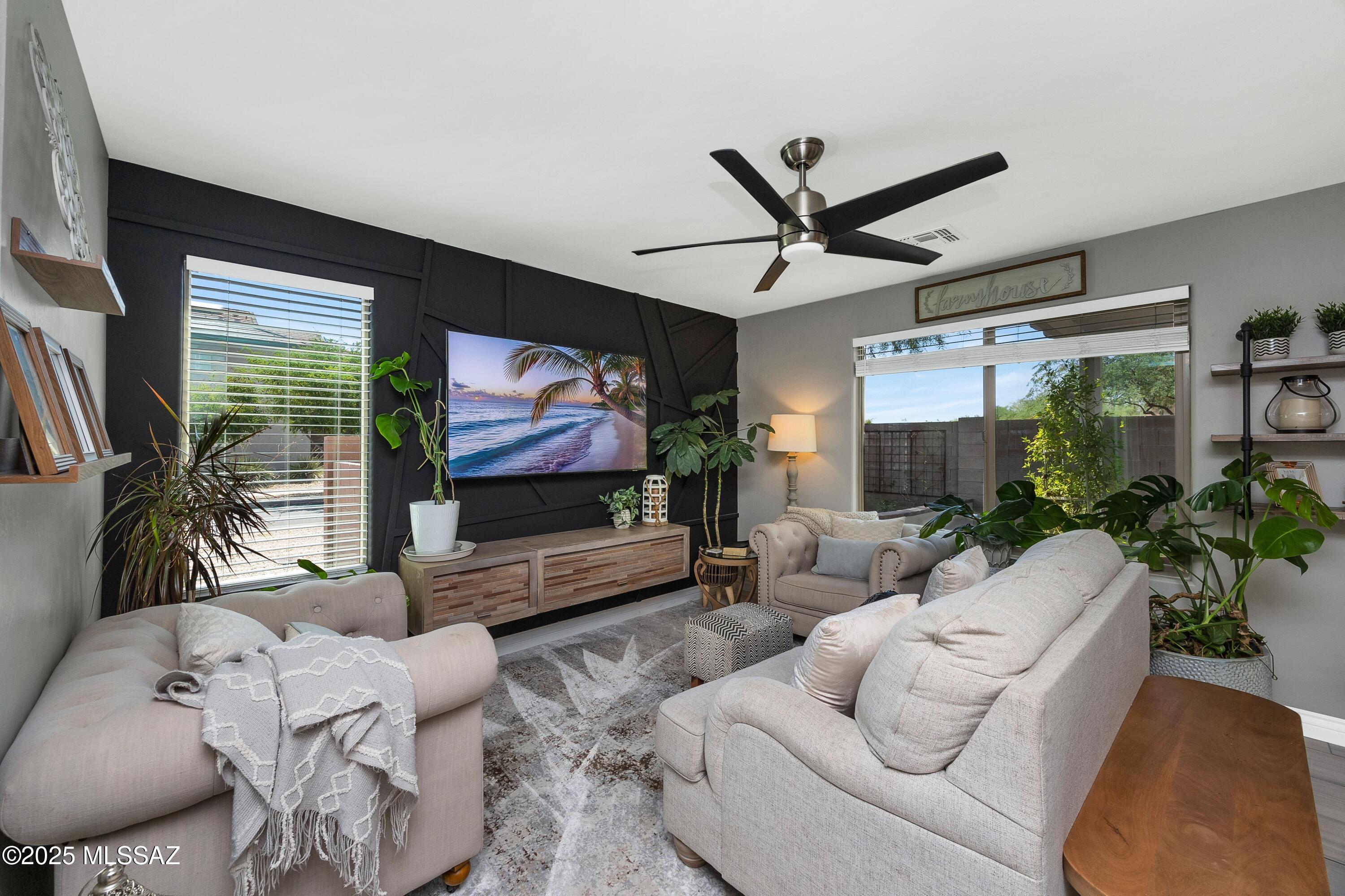 Sierra Morado Unit 2 East - Residential