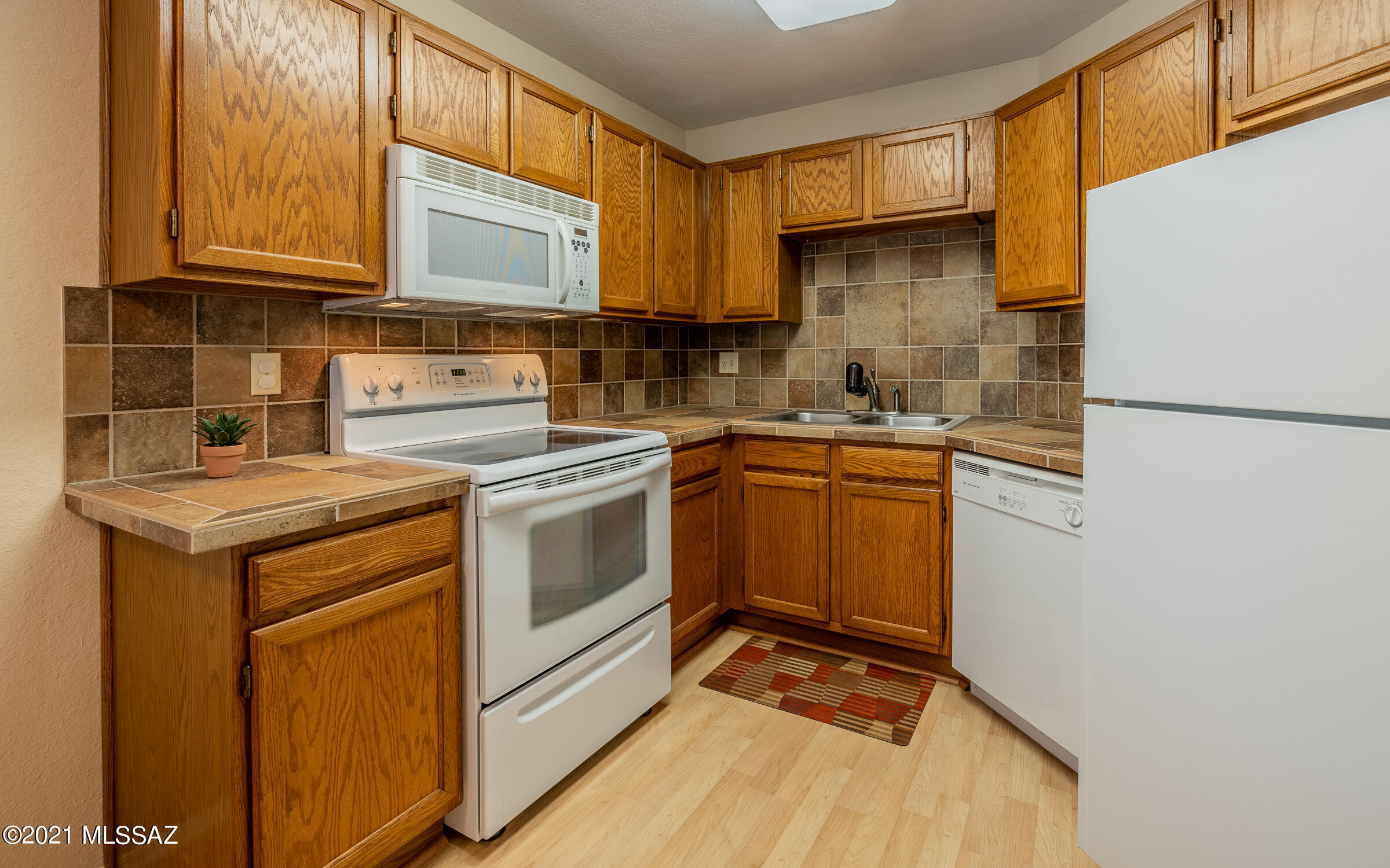 Canyon View At Ventana Condominium (1-264) - Residential