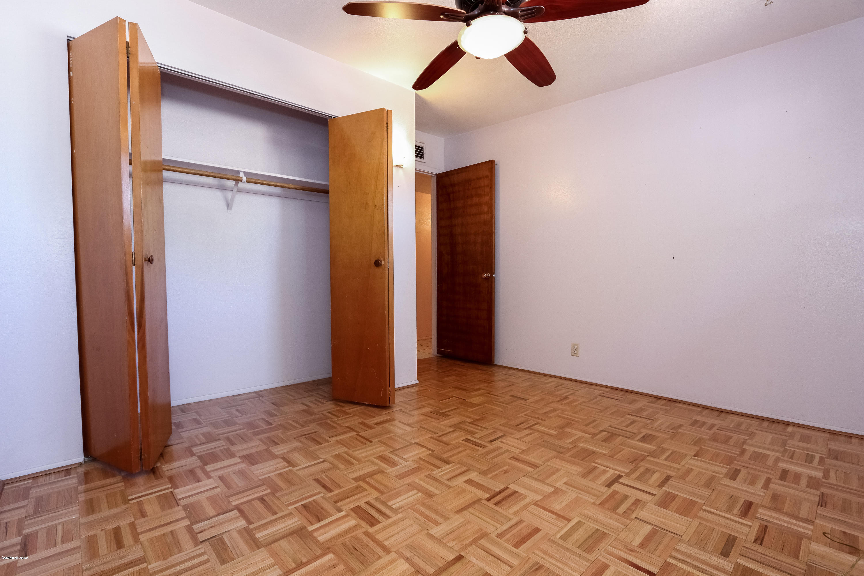Manana Grande - Residential