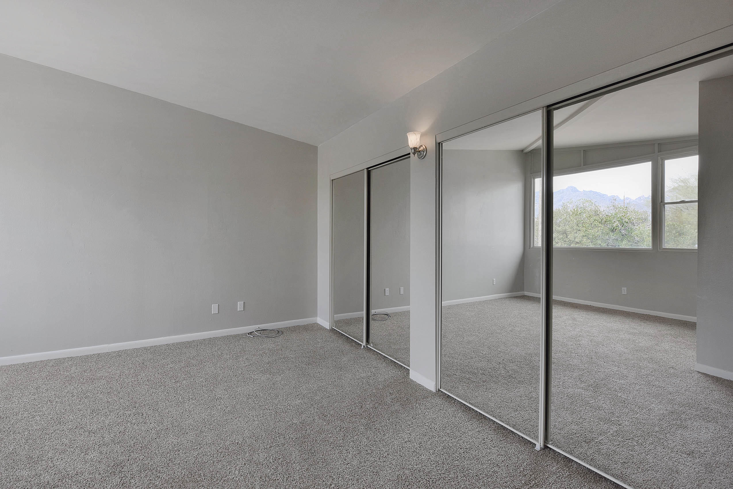 Oracle North Condominiums - Residential
