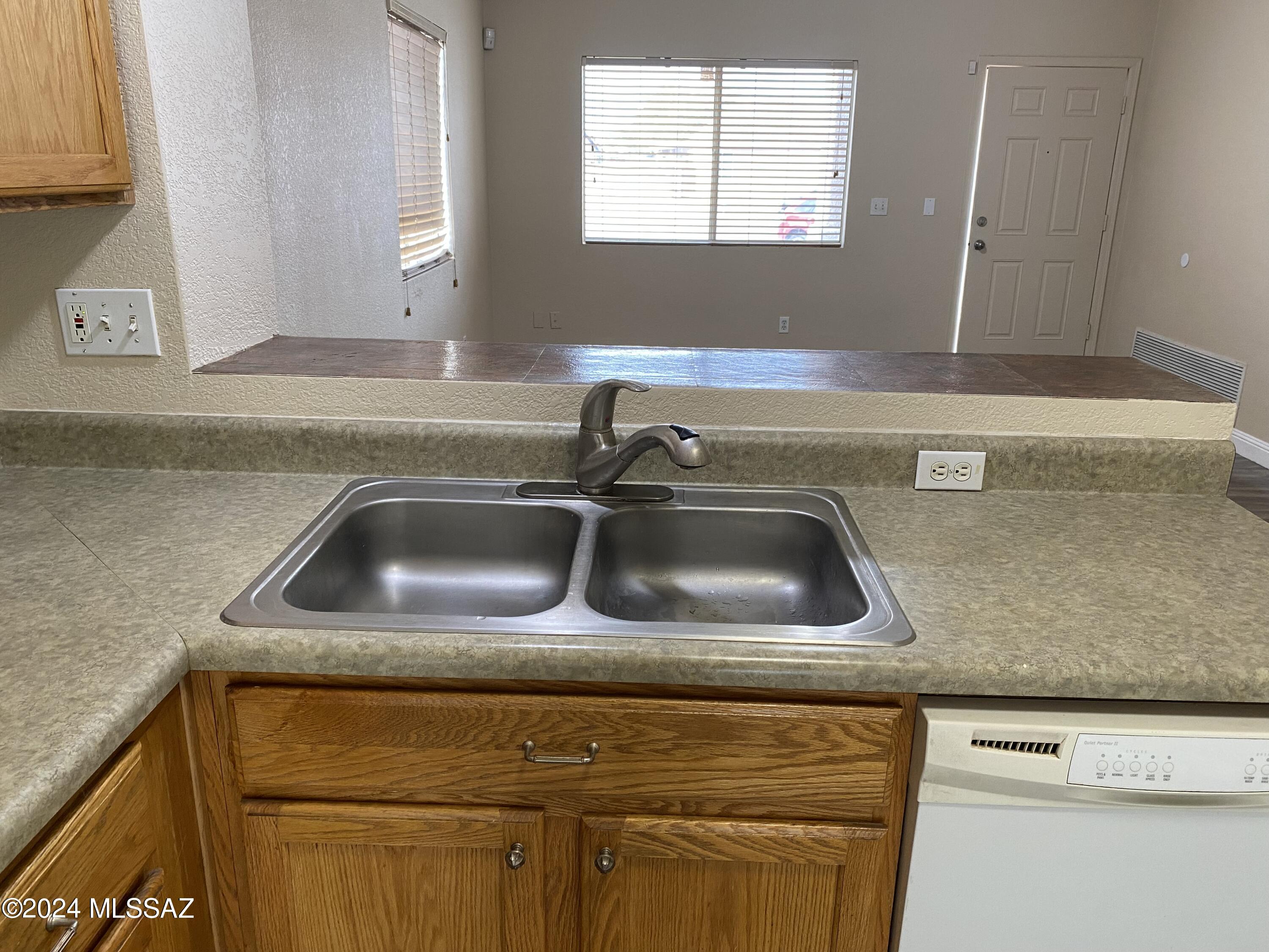 Casa De Kino (1-156) - Residential Lease