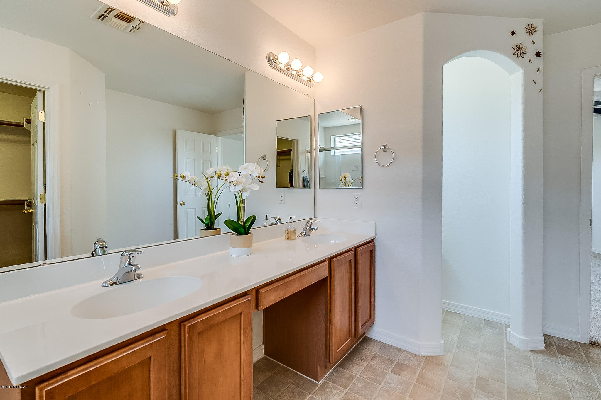 Presidio De Cancion (1-200) - Residential