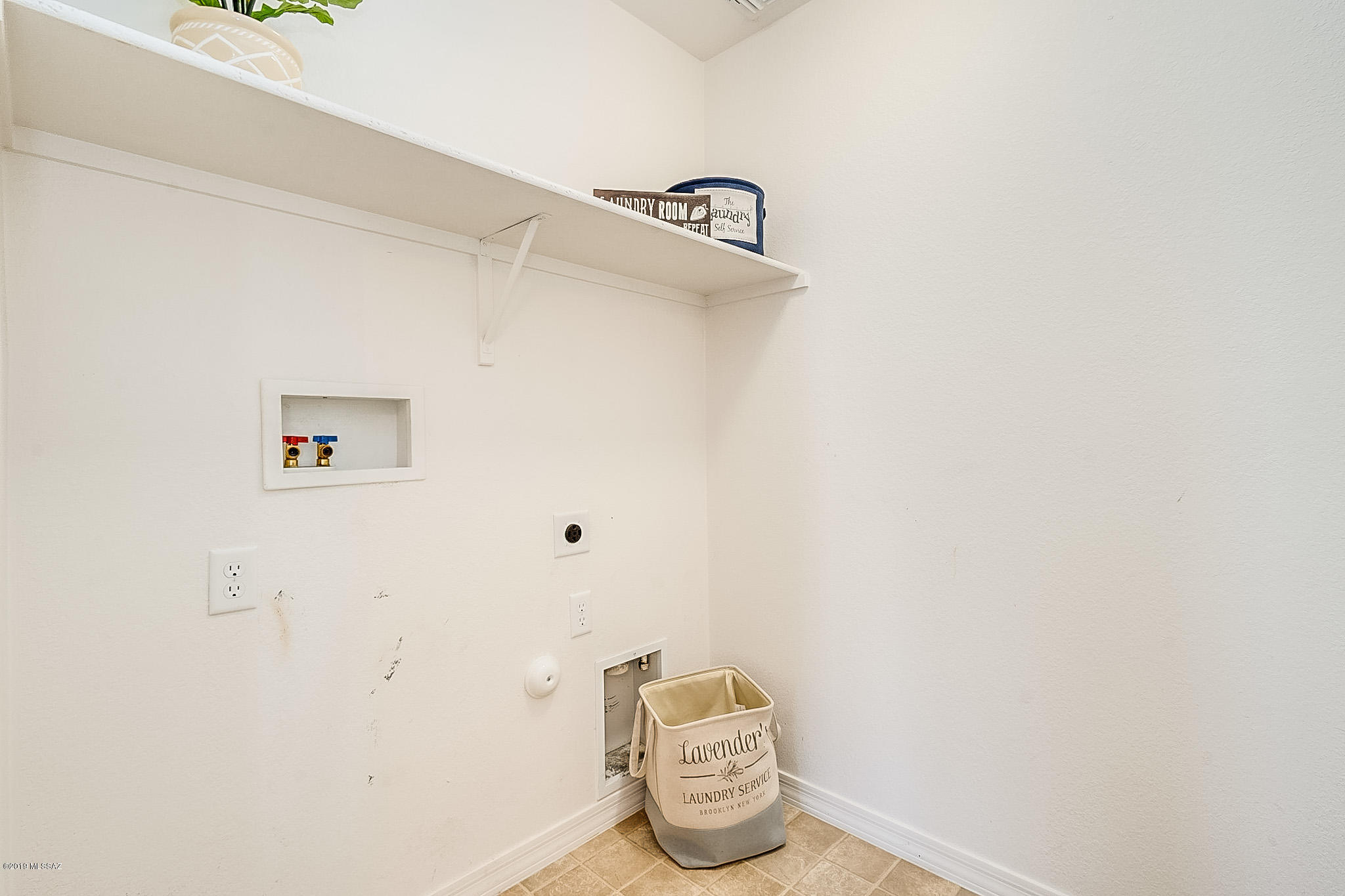 Presidio De Cancion (1-200) - Residential