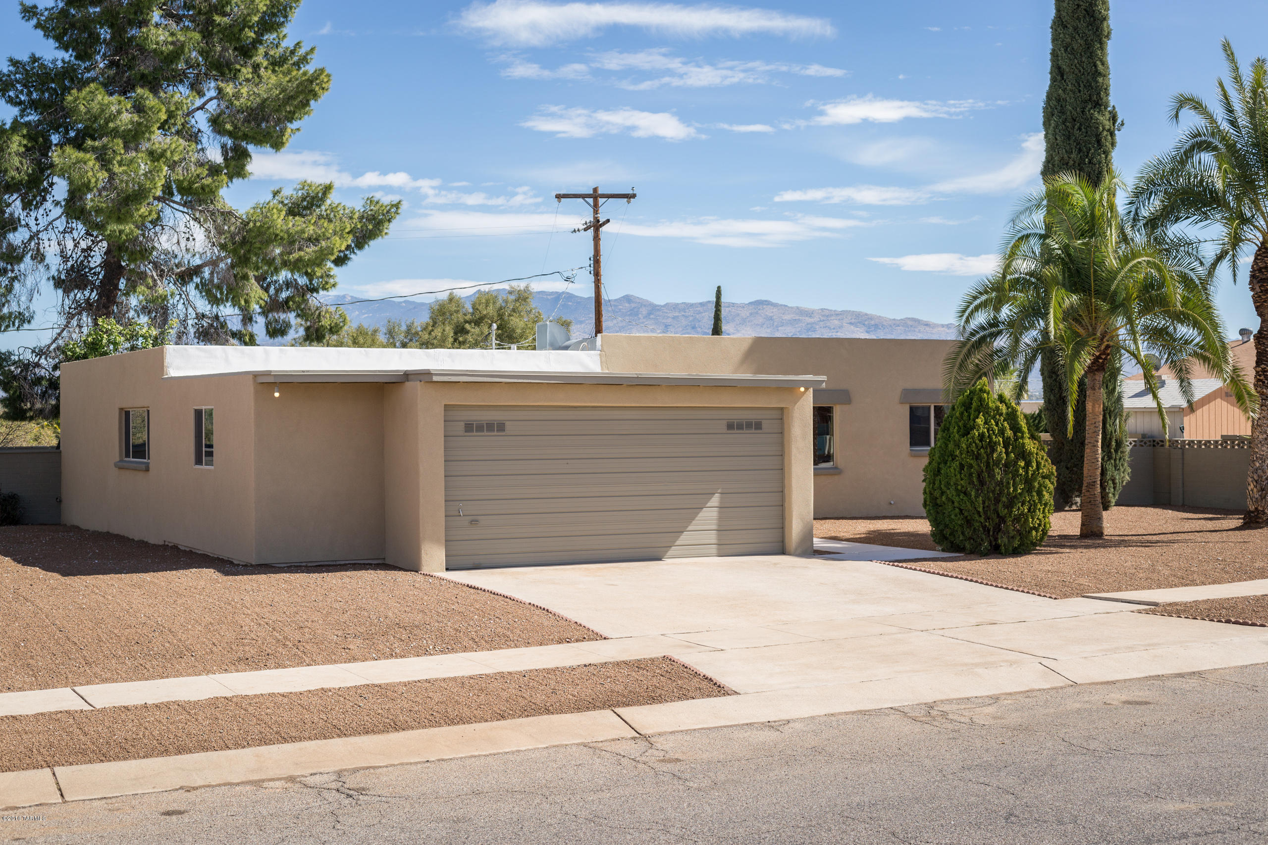 Vista Del Sierras East (1-83) - Residential
