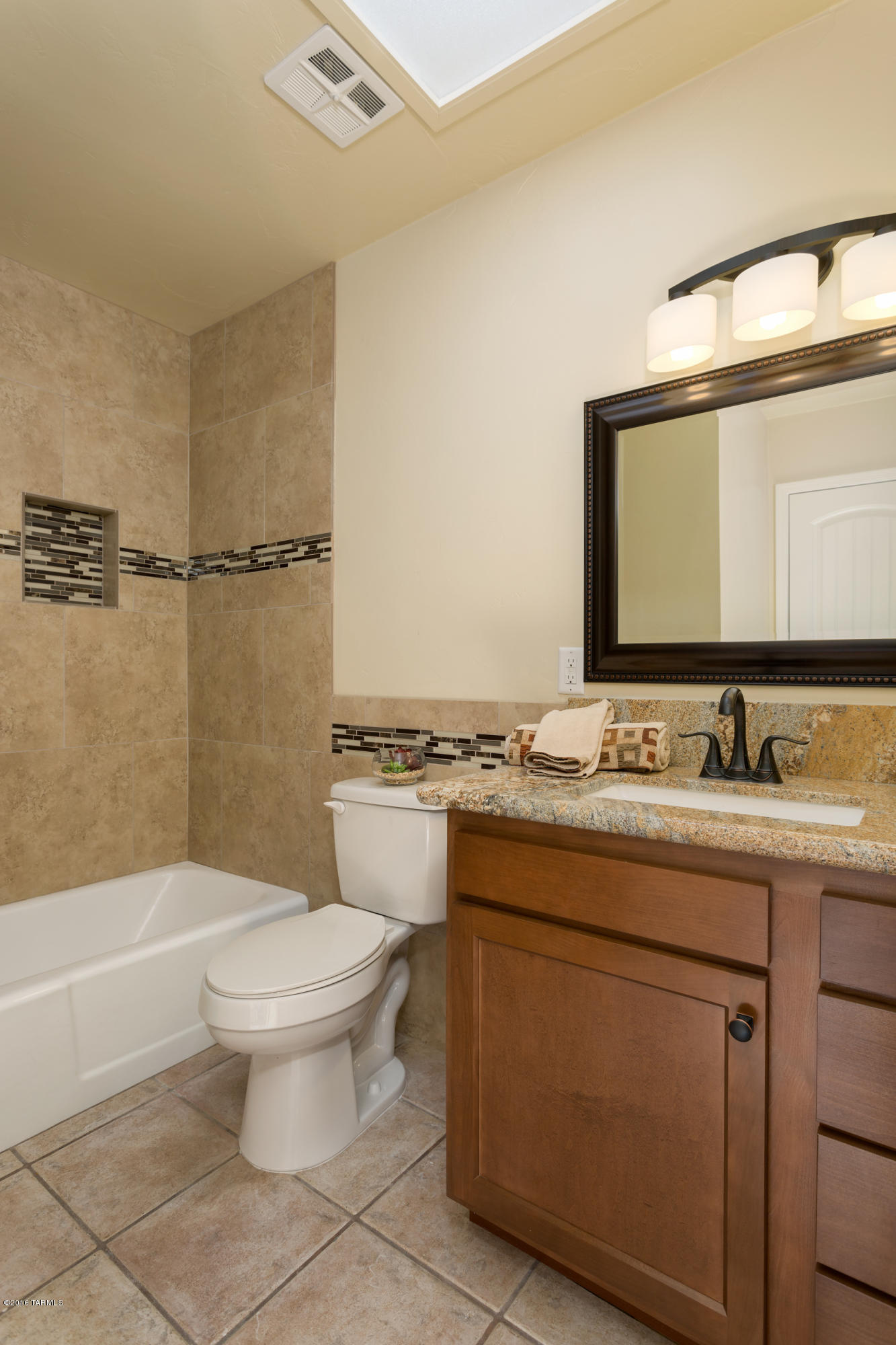 Vista Del Sierras East (1-83) - Residential