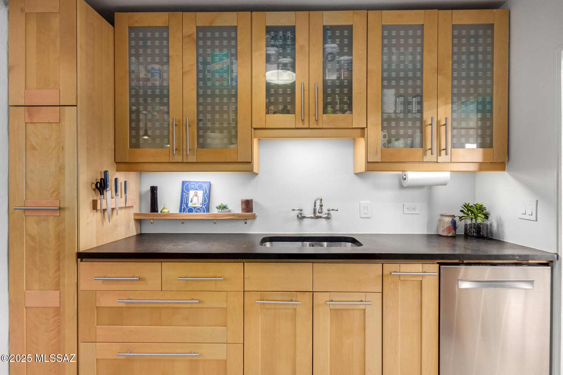 Blenman Annex - Residential