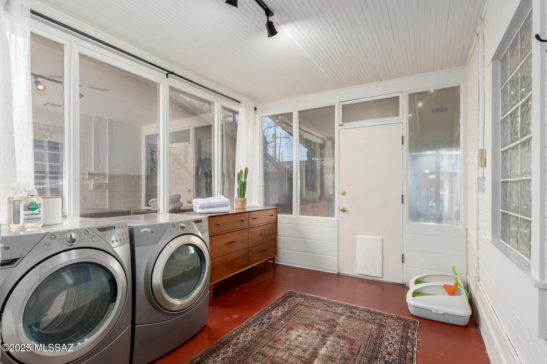Blenman Annex - Residential