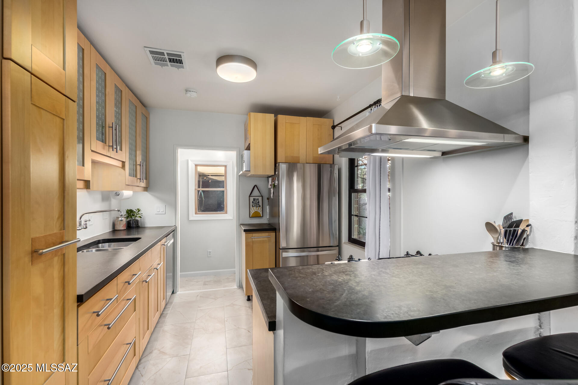Blenman Annex - Residential