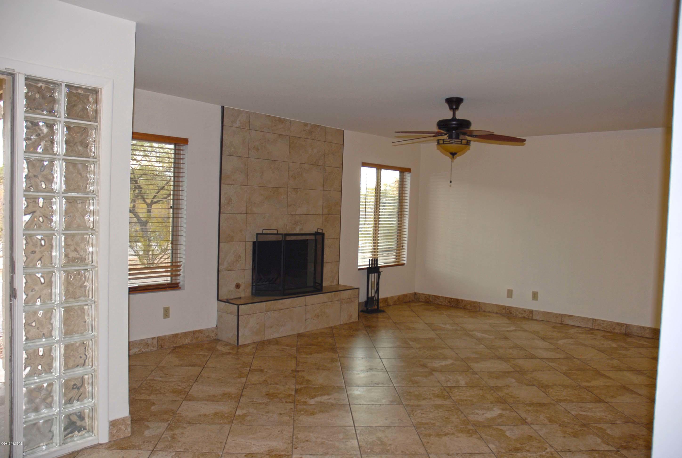 Casas Adobes Addition - Residential