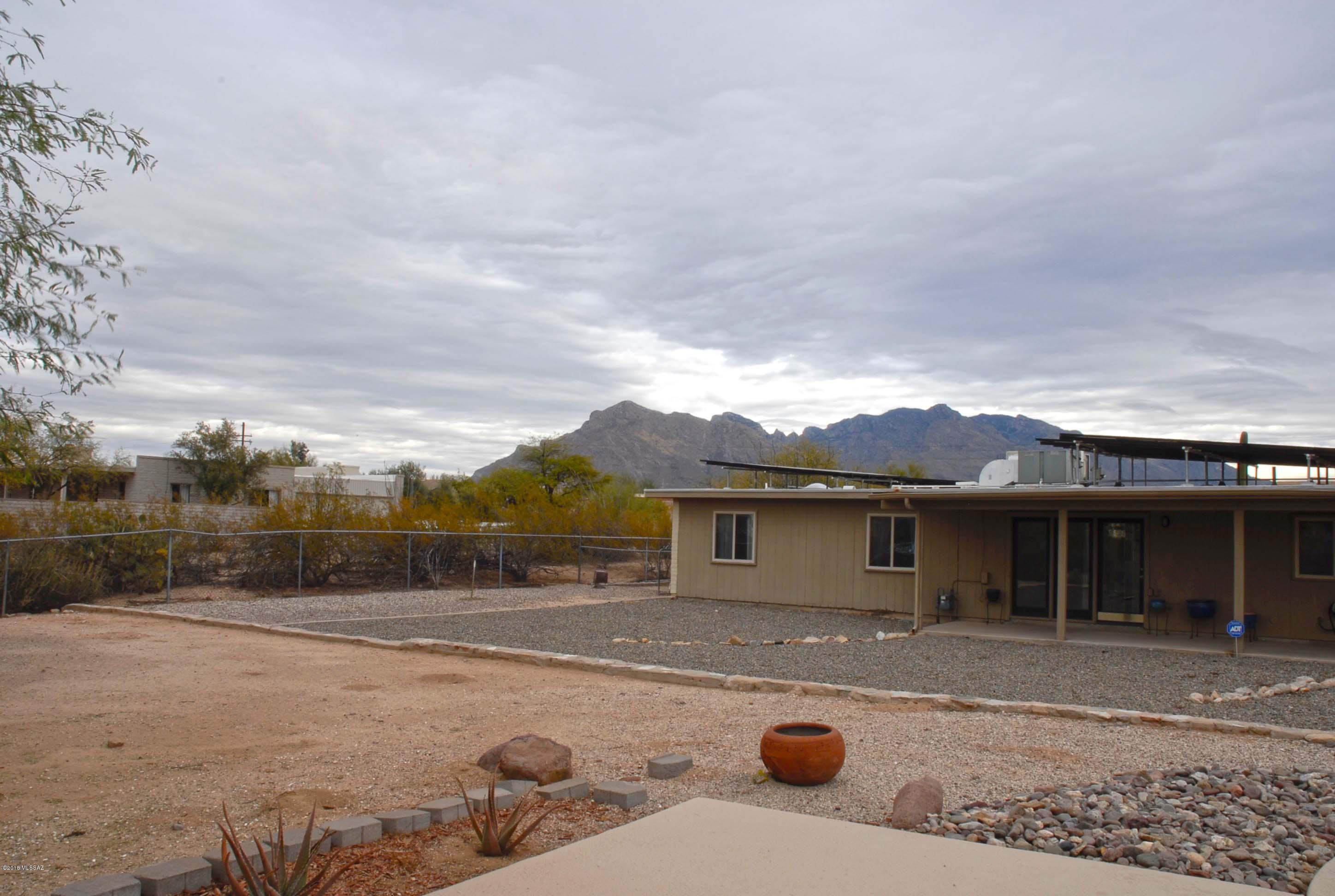 Casas Adobes Addition - Residential