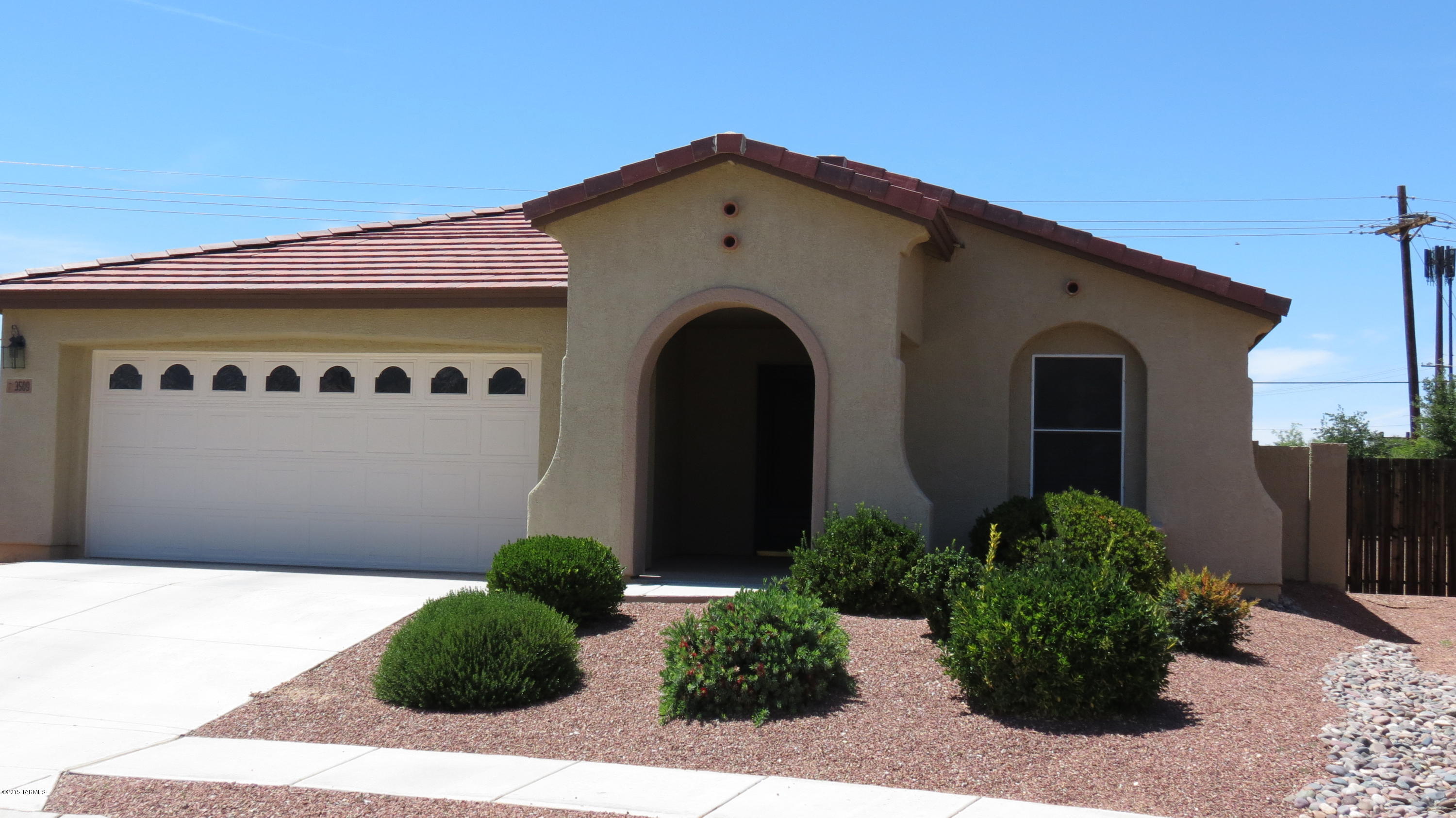 Awesome 3 bedroom 2 bath home, this home offers very spacious rooms throughout the home, extra large kitchen with lots of cabinet space, ceiling fans throughout, neutral colors, newer paint inside and out, all appliances included. This Home is clean and ready now!