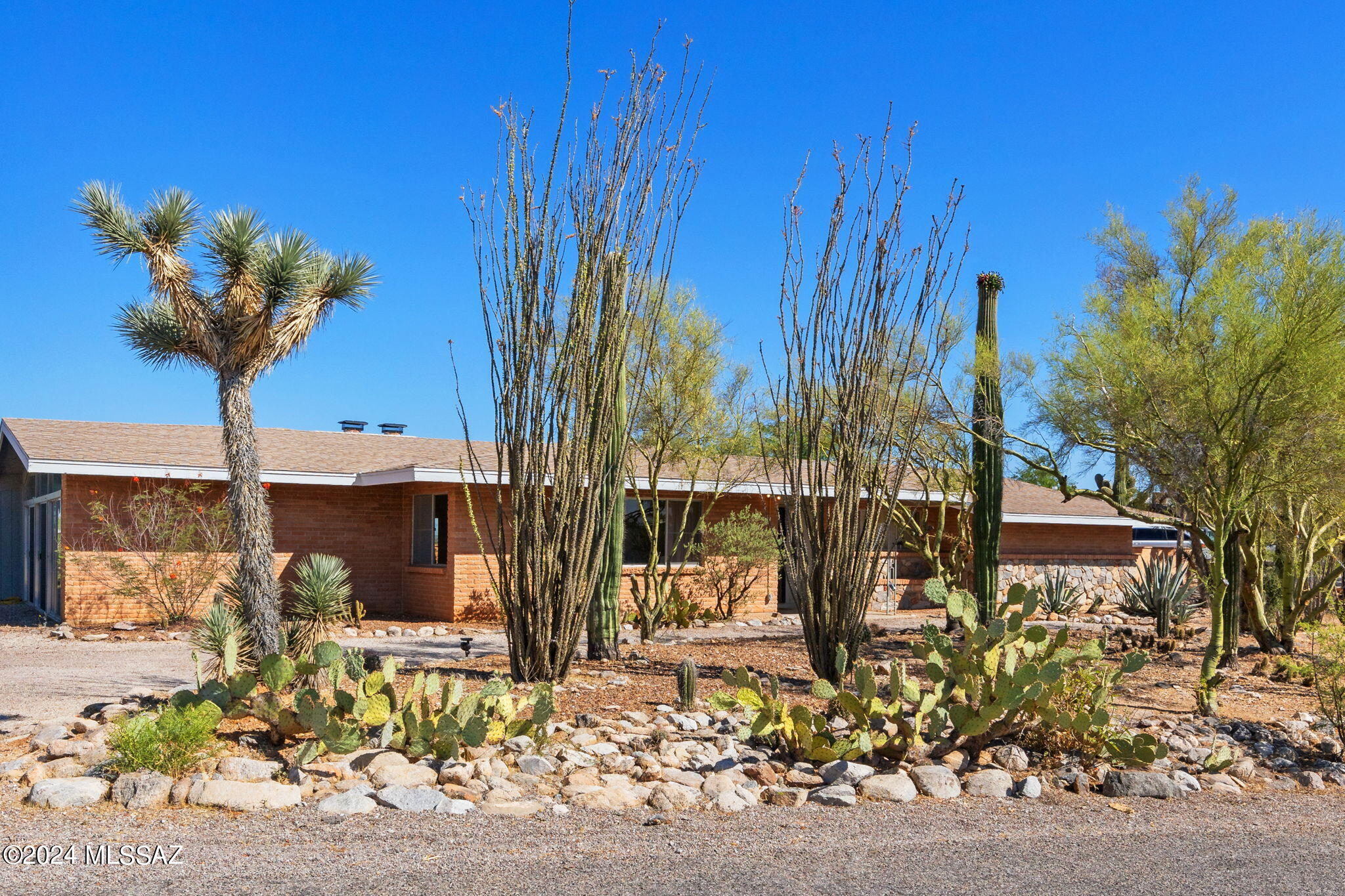 Santa Catalina Estates NO. 4 (1-180) - Residential