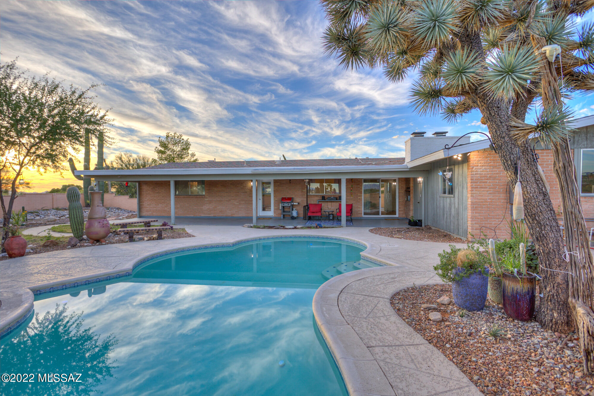 Santa Catalina Estates NO. 4 (1-180) - Residential