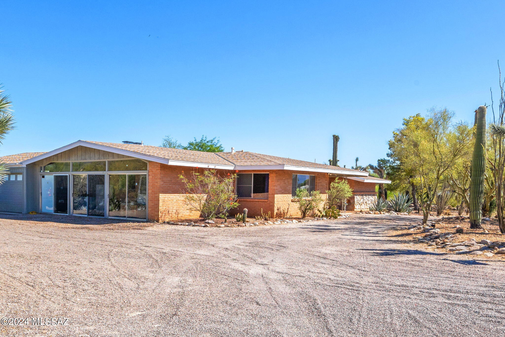 Santa Catalina Estates NO. 4 (1-180) - Residential